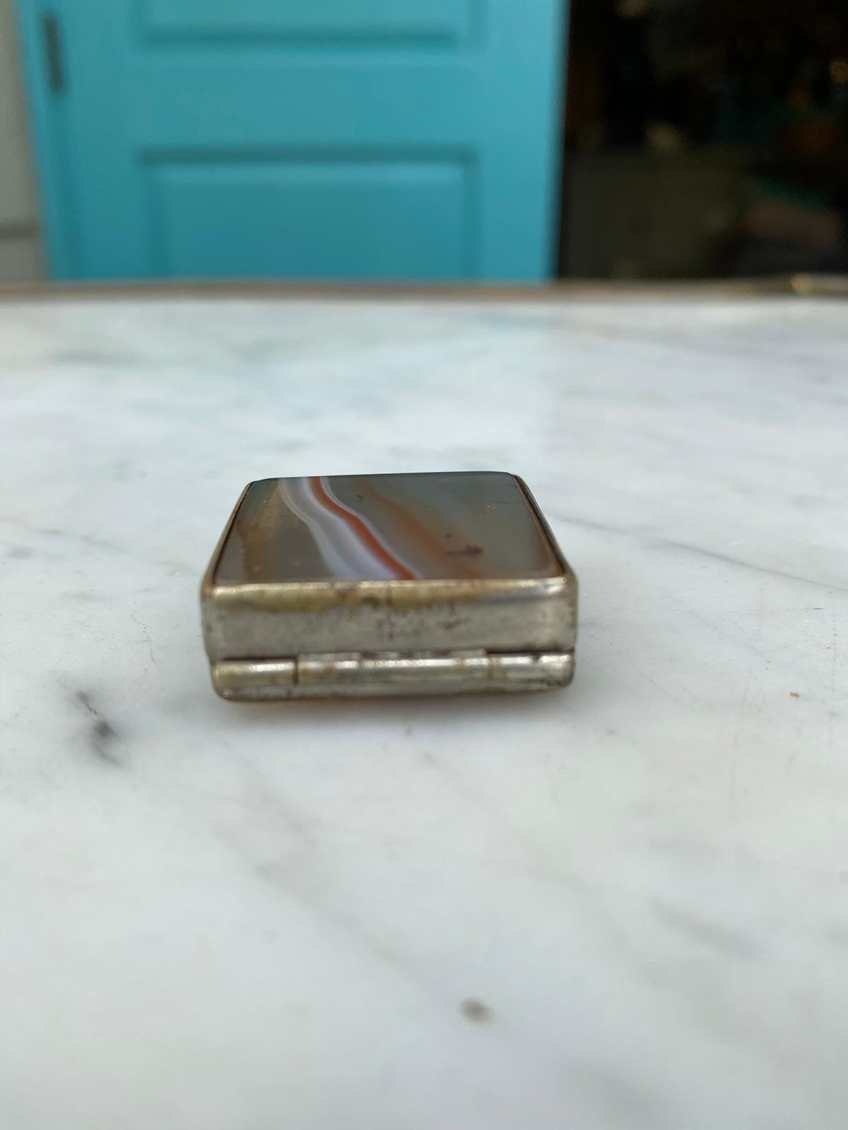 Small 19th Century Scottish Silver Plated Agate Pill Box or Stamp Box, Unmarked 4