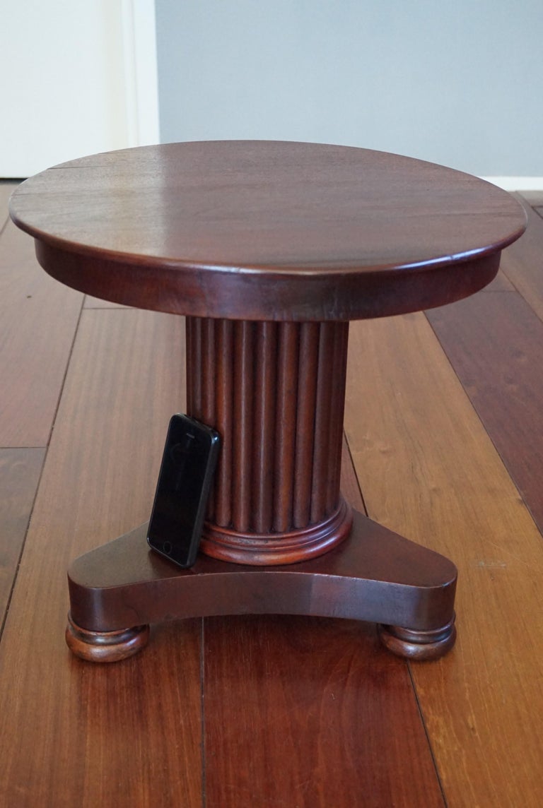 Stunning 19th Century Solid Mahogany Round End Table / Wine Table