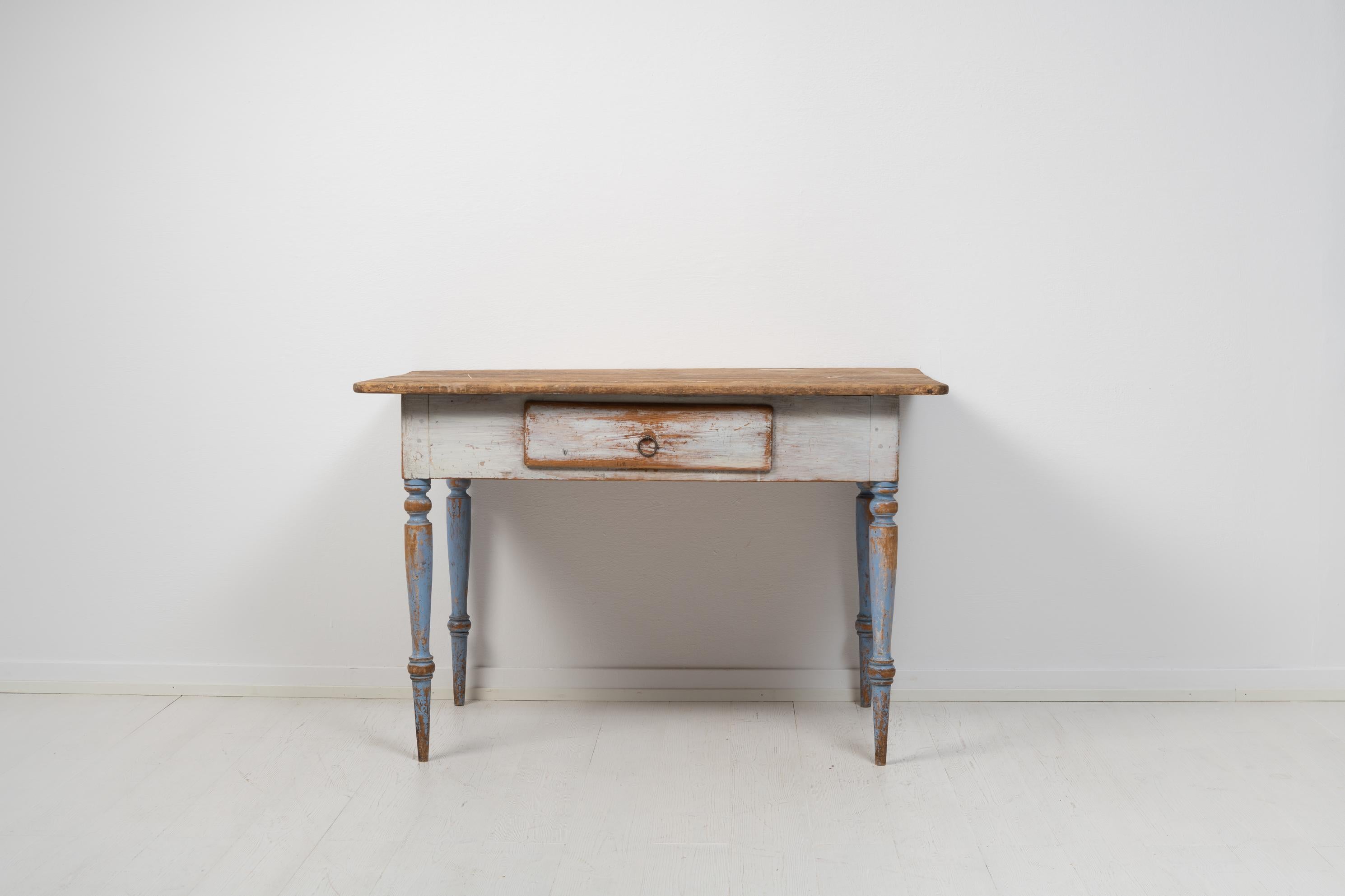 Hand-Crafted Small 19th Century Swedish Folk Art Table For Sale