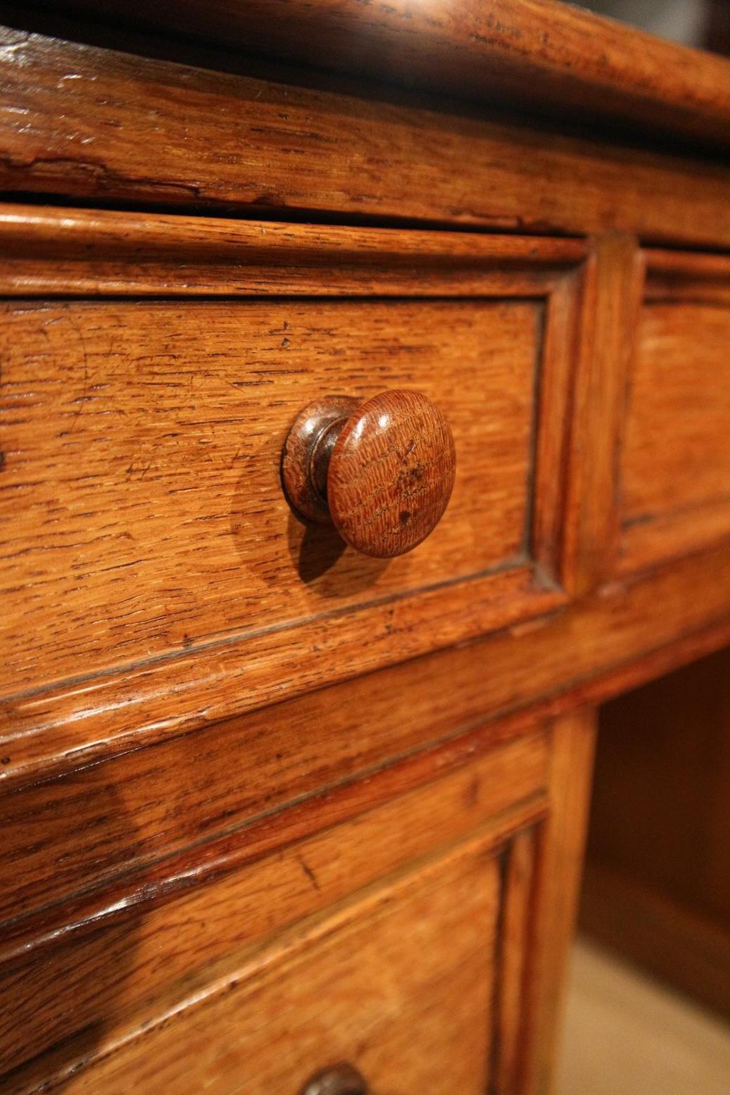 Small 19th Century Victorian Oak Desk 5