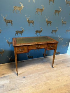 Small  19th century writing table with 3 drawers