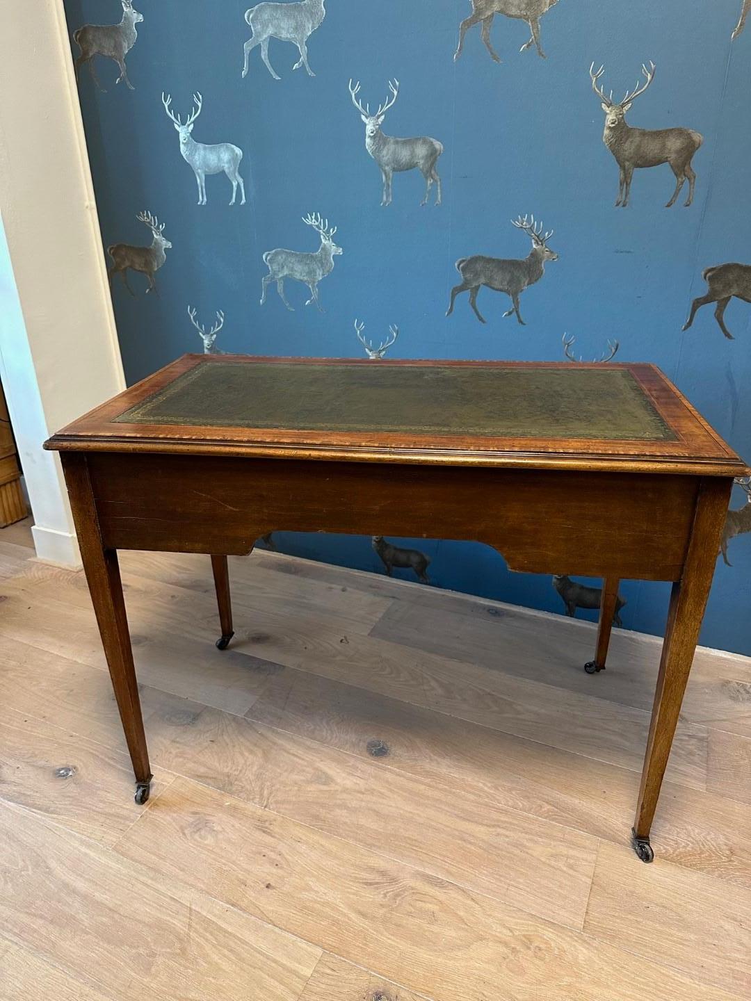 Small  19th century writing table with 3 drawers 1