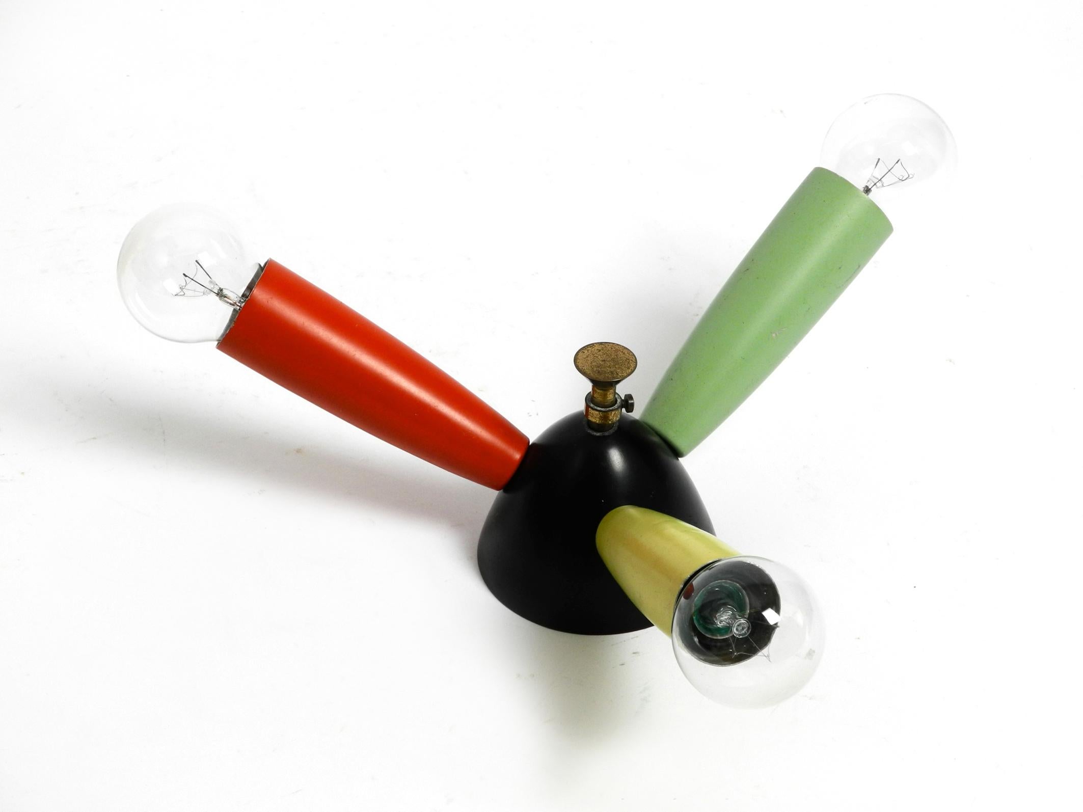 Mid-Century Modern Small 3-armed Mid Century Sputnik ceiling lamp made of colorful metal cones For Sale