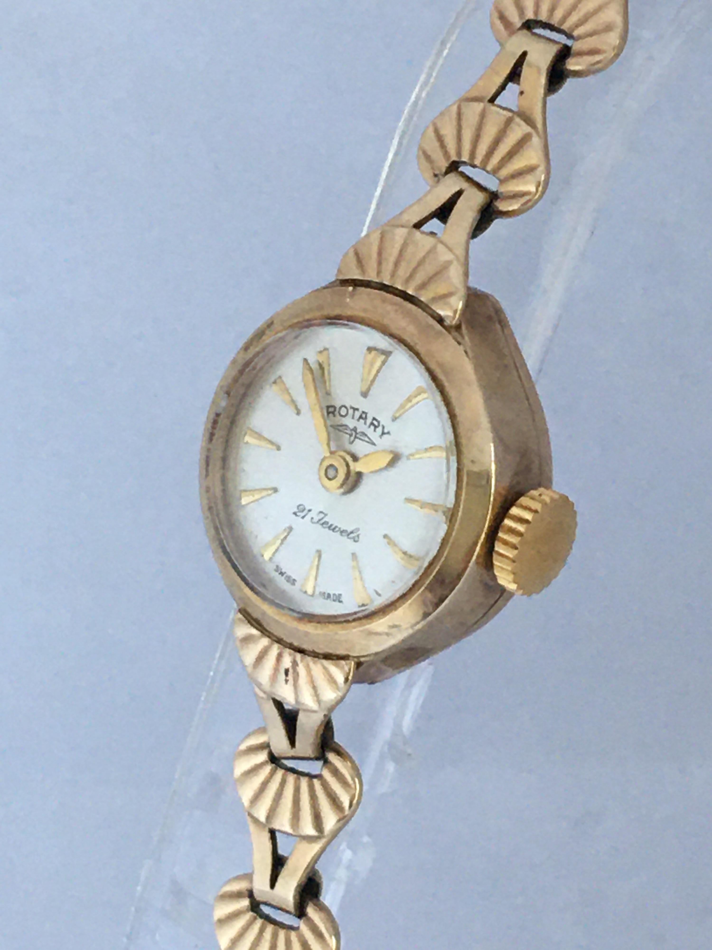 Small 9 Karat Gold Vintage Ladies Rotary Mechanical Watch 5