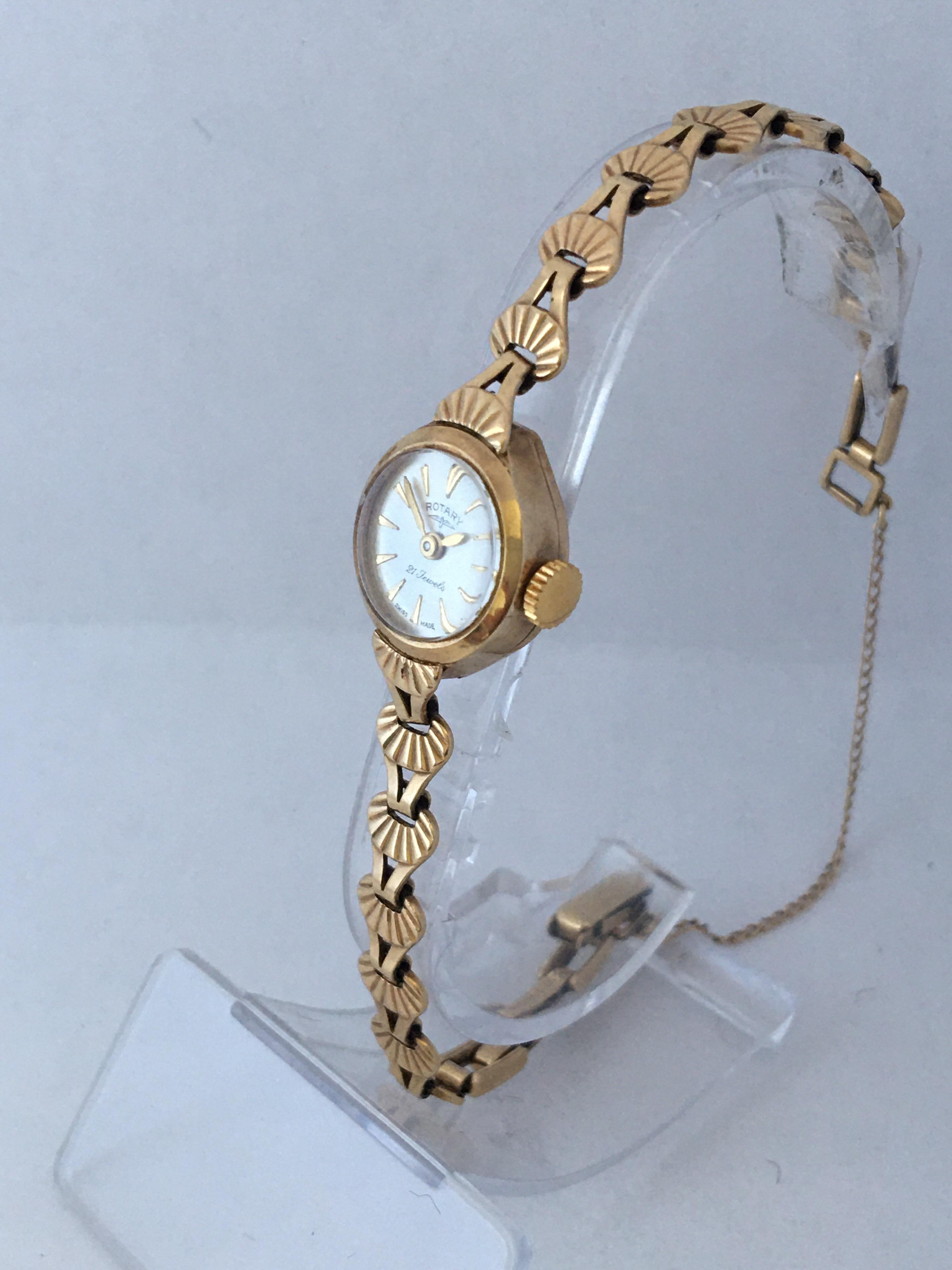 Small 9 Karat Gold Vintage Ladies Rotary Mechanical Watch 7
