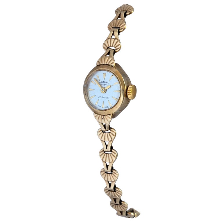 Small 9 Karat Gold Vintage Ladies Rotary Mechanical Watch For Sale at