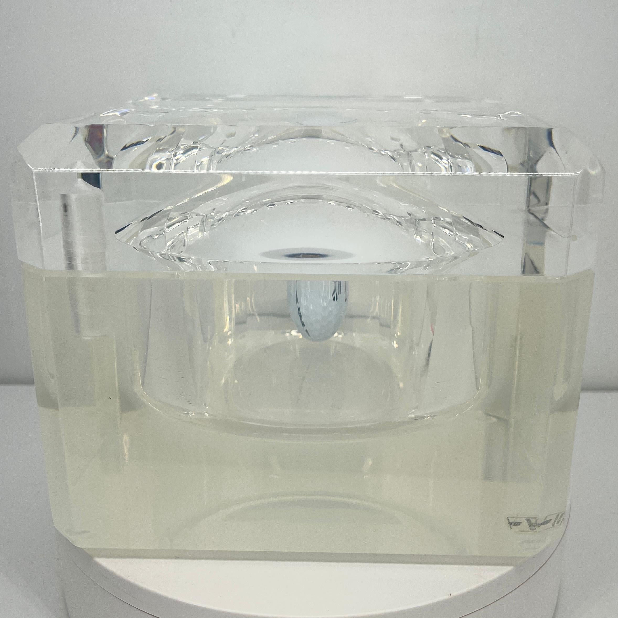 American Small Abrizzi Lucite Ice Bucket with Beveled Swivel Top, Mid-Century Modern For Sale