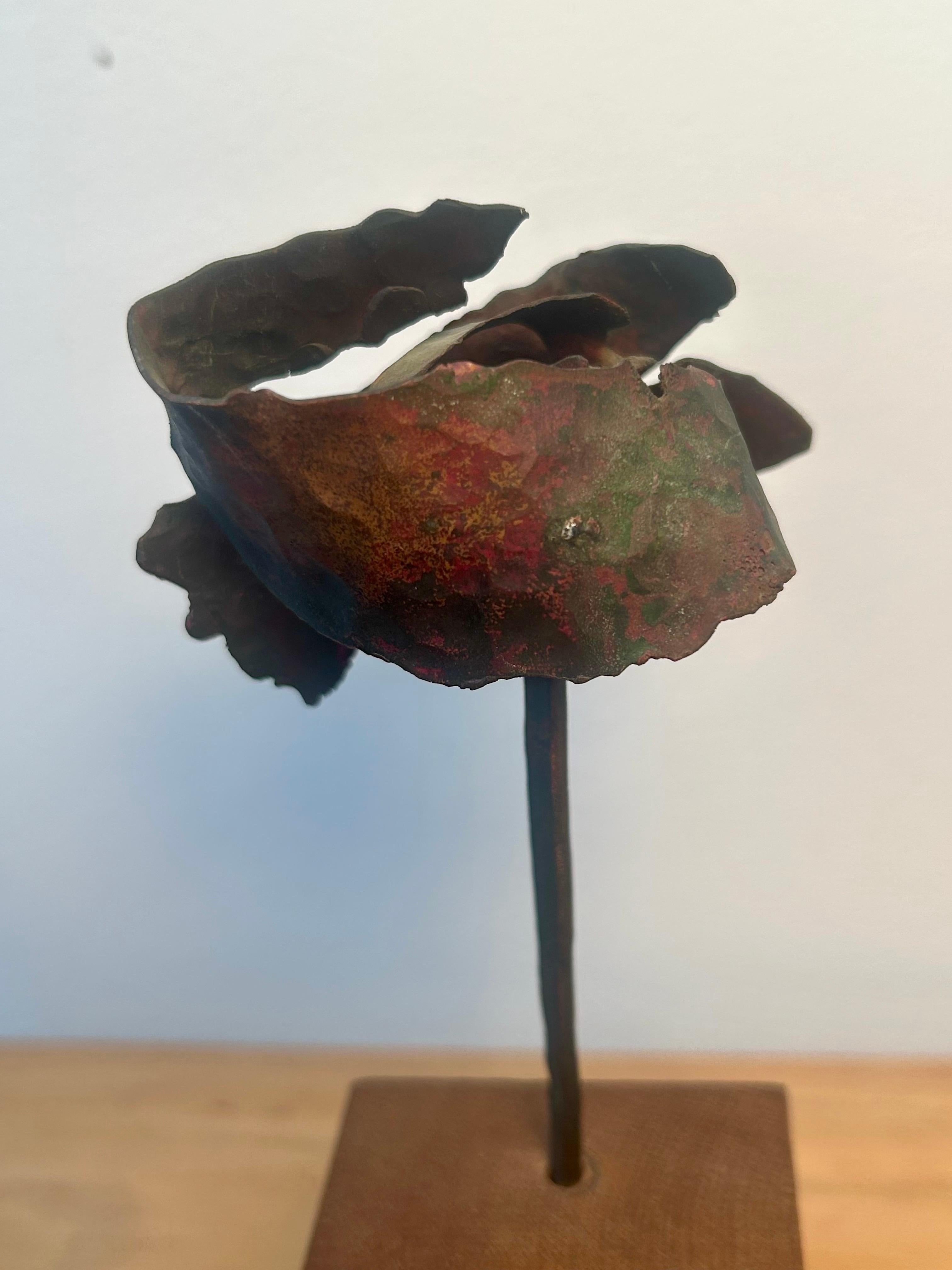 Petite sculpture abstraite en bronze en vente 5