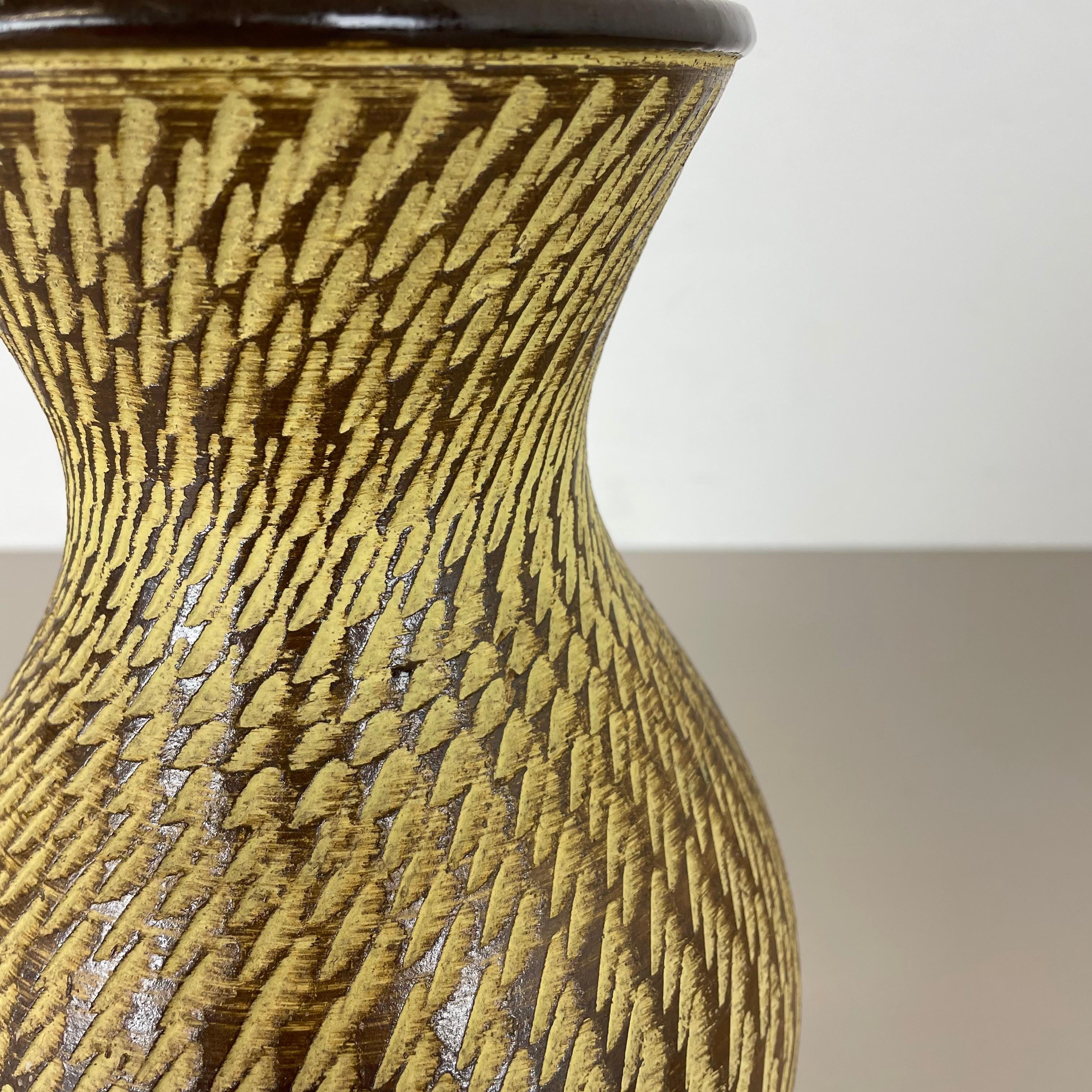 Piccolo vaso astratto in ceramica di Dümmler e Breiden, Germania, anni '50 in vendita 5