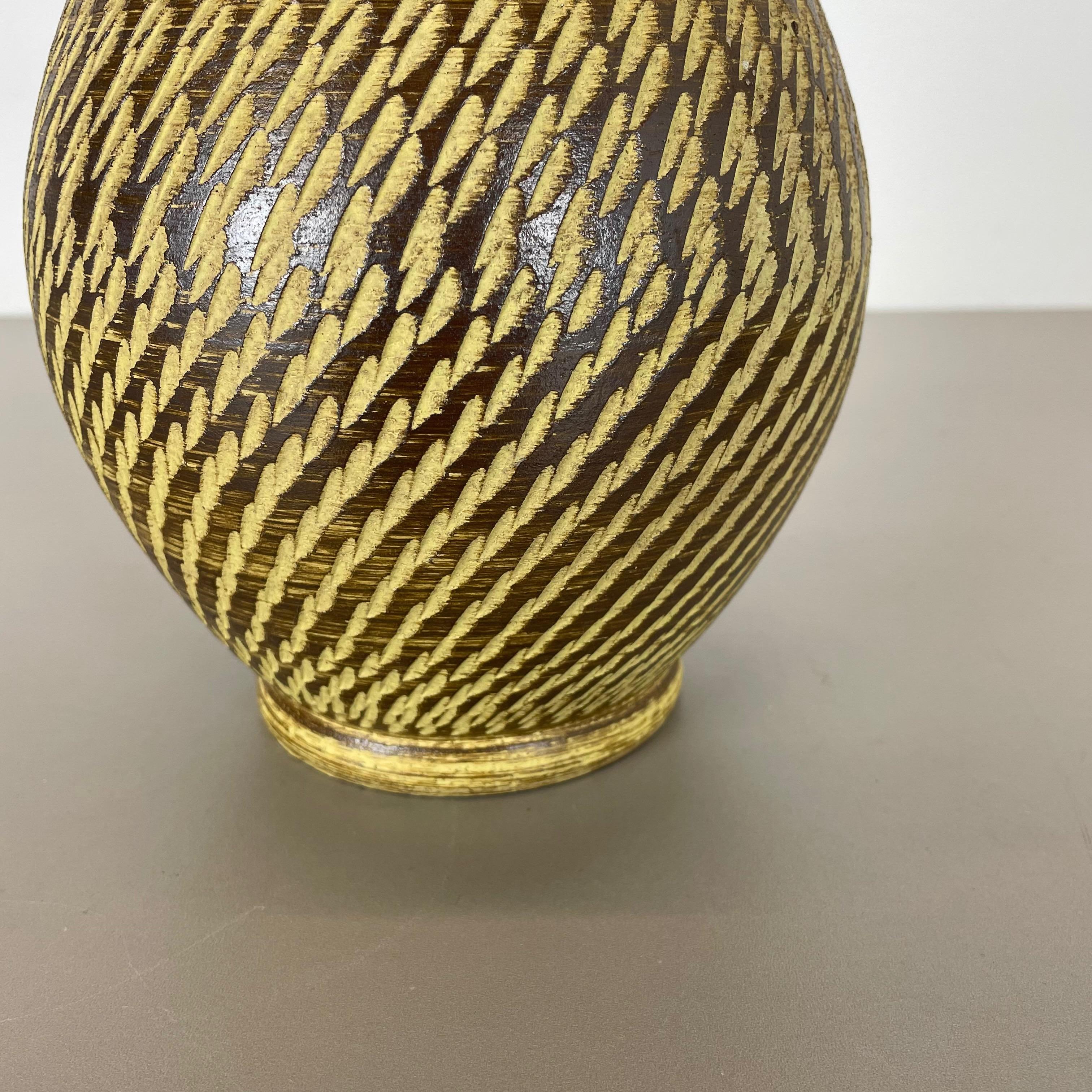 Piccolo vaso astratto in ceramica di Dümmler e Breiden, Germania, anni '50 in vendita 2