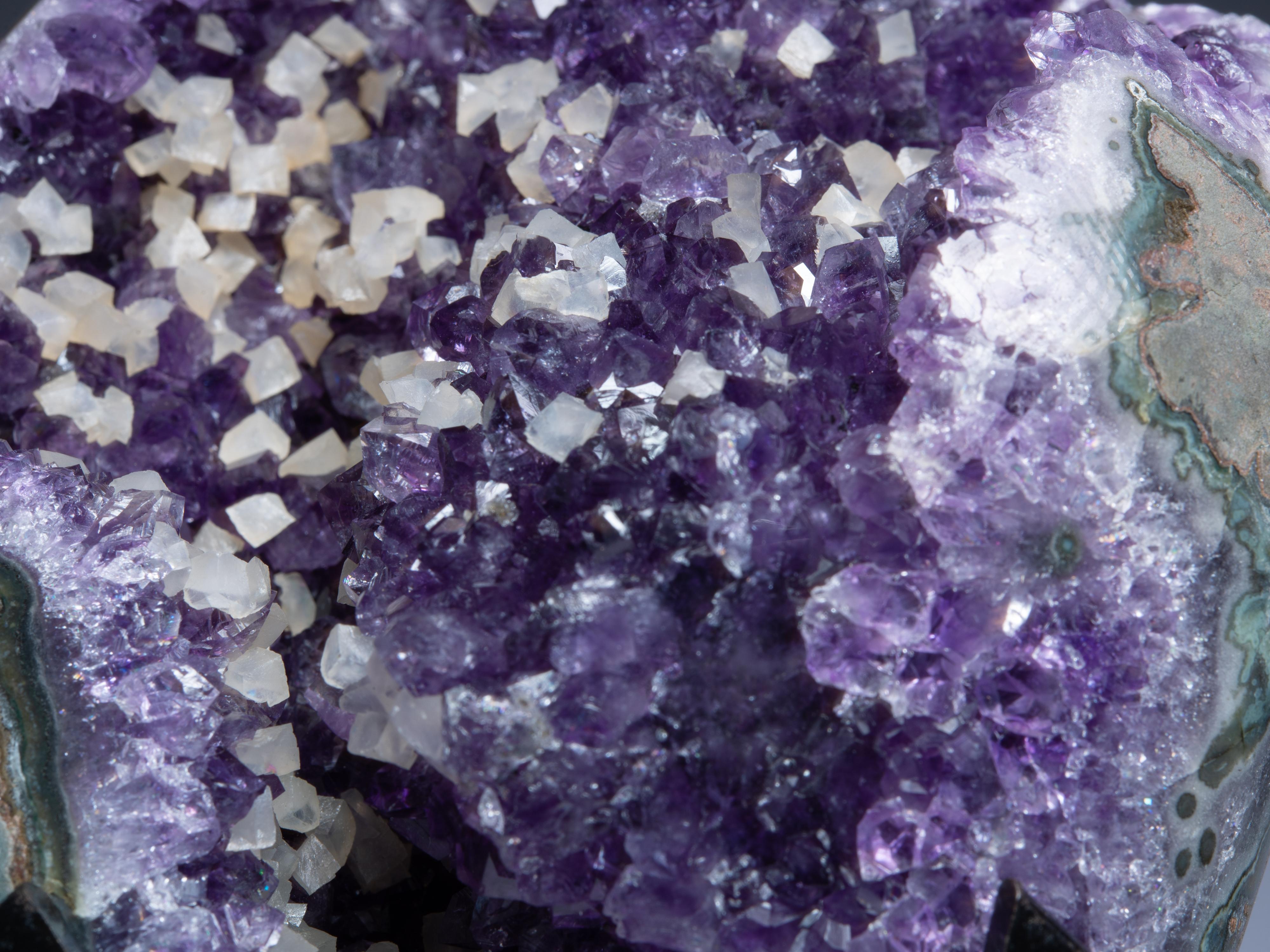 Small amethyst cluster For Sale 7