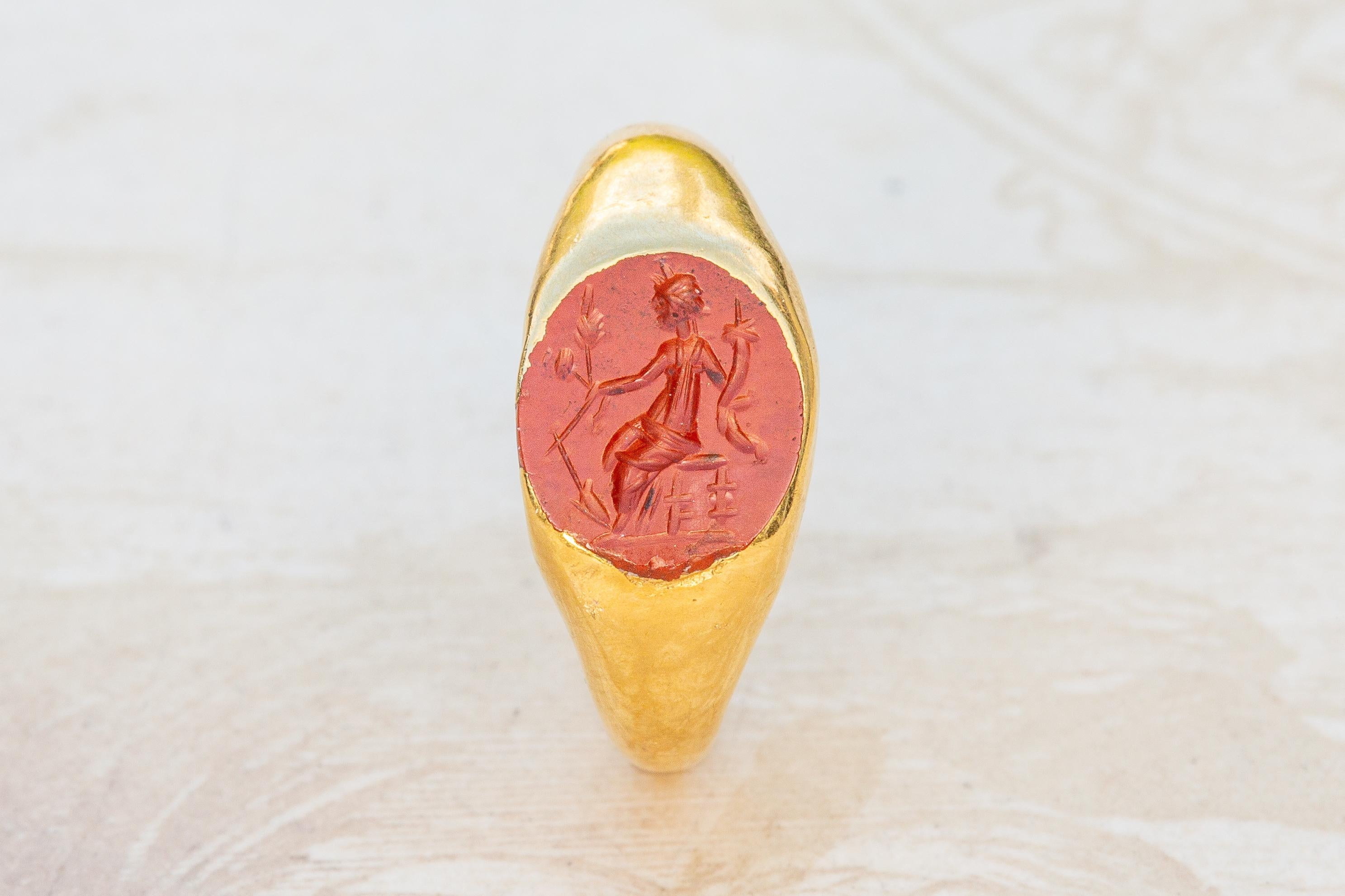 Small Ancient Roman Fortuna Intaglio Ring Engraved Jasper Antique Signet Ring  5