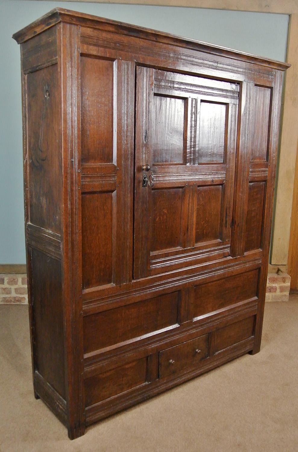 18th Century and Earlier Small And Charming 17th Century Original Press Cupboard C. 1670 For Sale