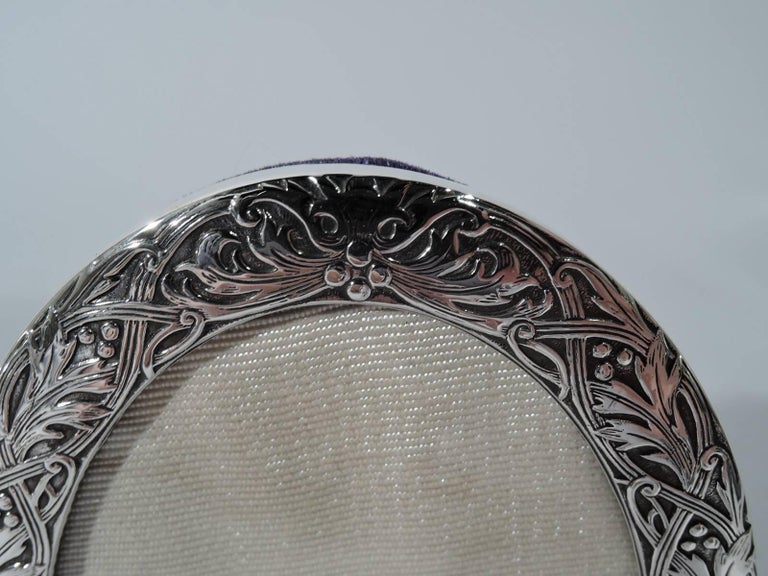 Small and Delightful Antique Sterling Silver Oval Picture Frame by Kerr For Sale at 1stDibs