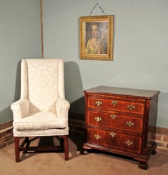 Small and Fine George II Yew Wood Batchelors Chest of Drawers, circa 1750