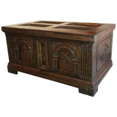 Small and Fine Travel Chest in Oak with Inlays Cologne, Germany 17th Century