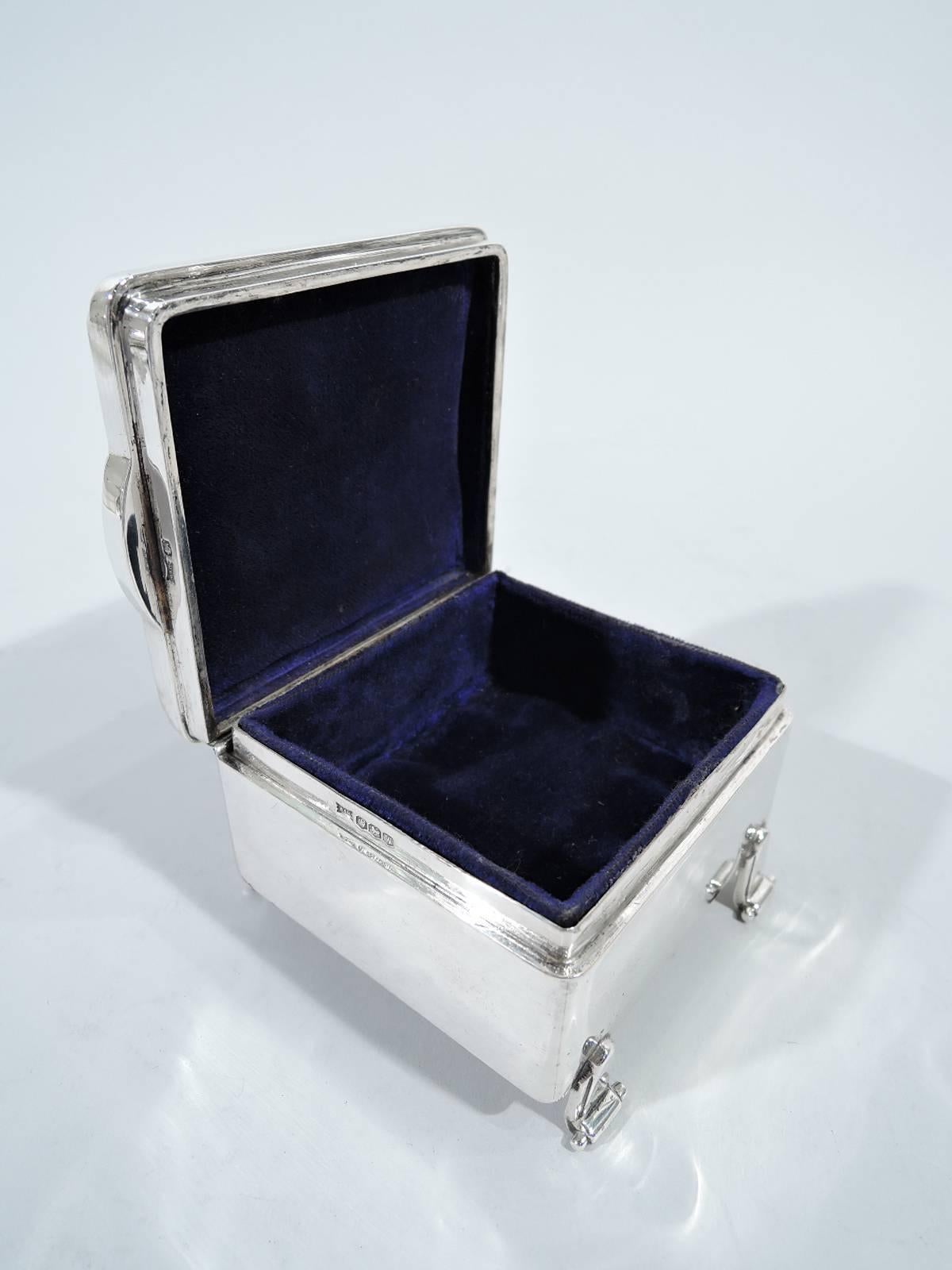 Mid-20th Century Small and Snazzy English Art Deco Modern Sterling Silver Jewelry Box