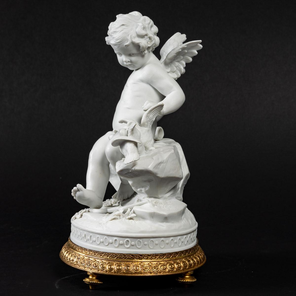 European Small Angel with Birds in Biscuit, End of the 19th Century For Sale