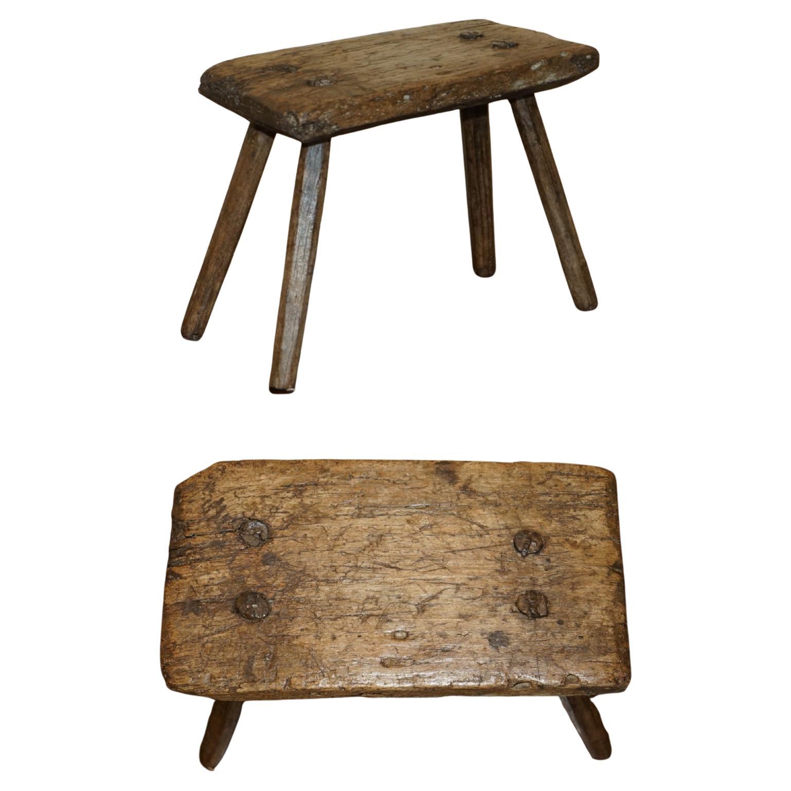 PETIT ÉTABLISSEMENT ANTIQUE 1900 POUR LAITERIES QUATRE PIEDS CARVÉS A LA MAIN ORIGINAL PATINA