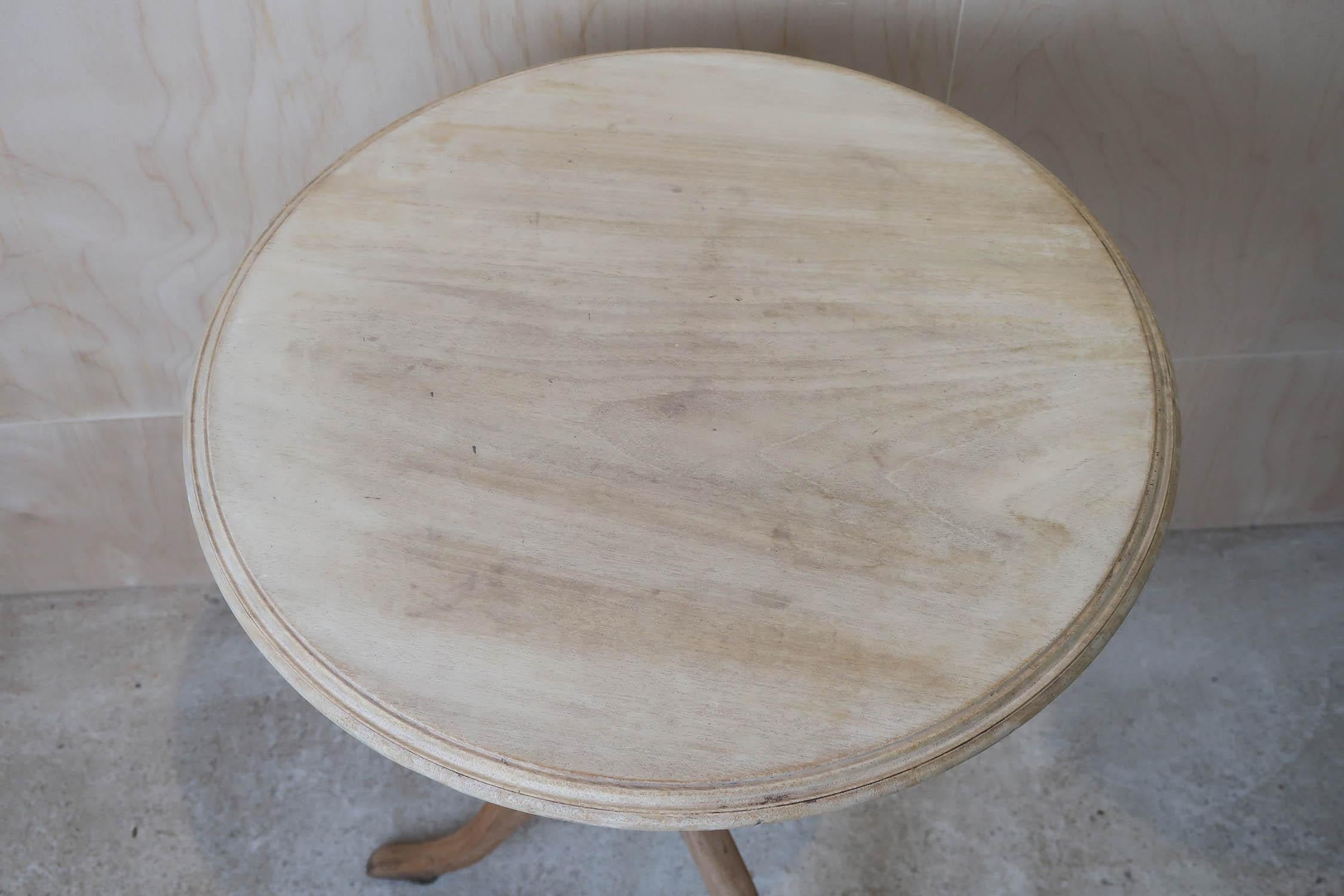 Mid-19th Century Small Antique Bleached Gustavian Style Round Side Table. English, Circa 1850