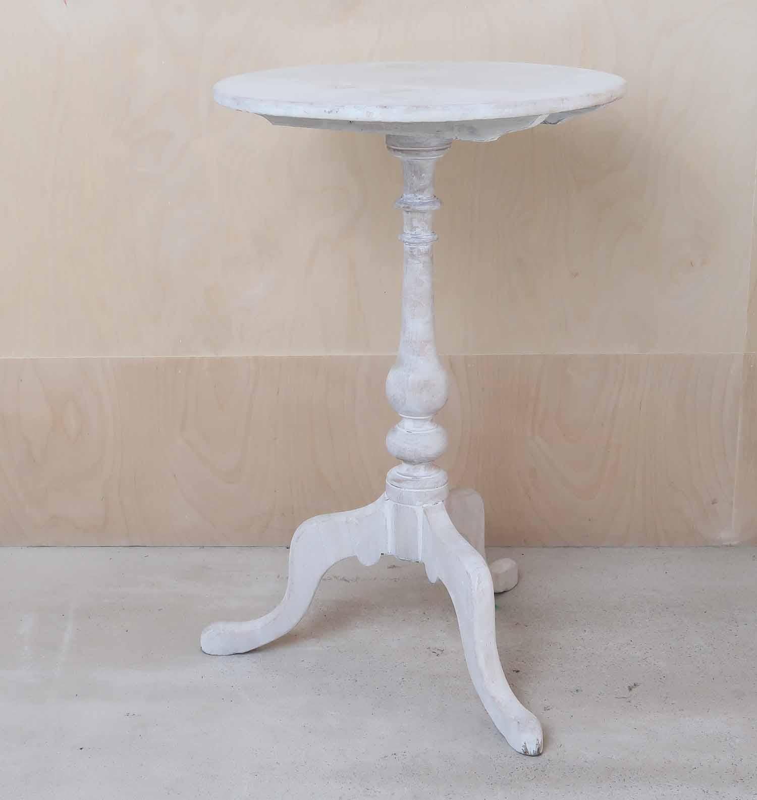 Small Antique Bleached Gustavian Style Round Side Table. English, Circa 1850 For Sale 1