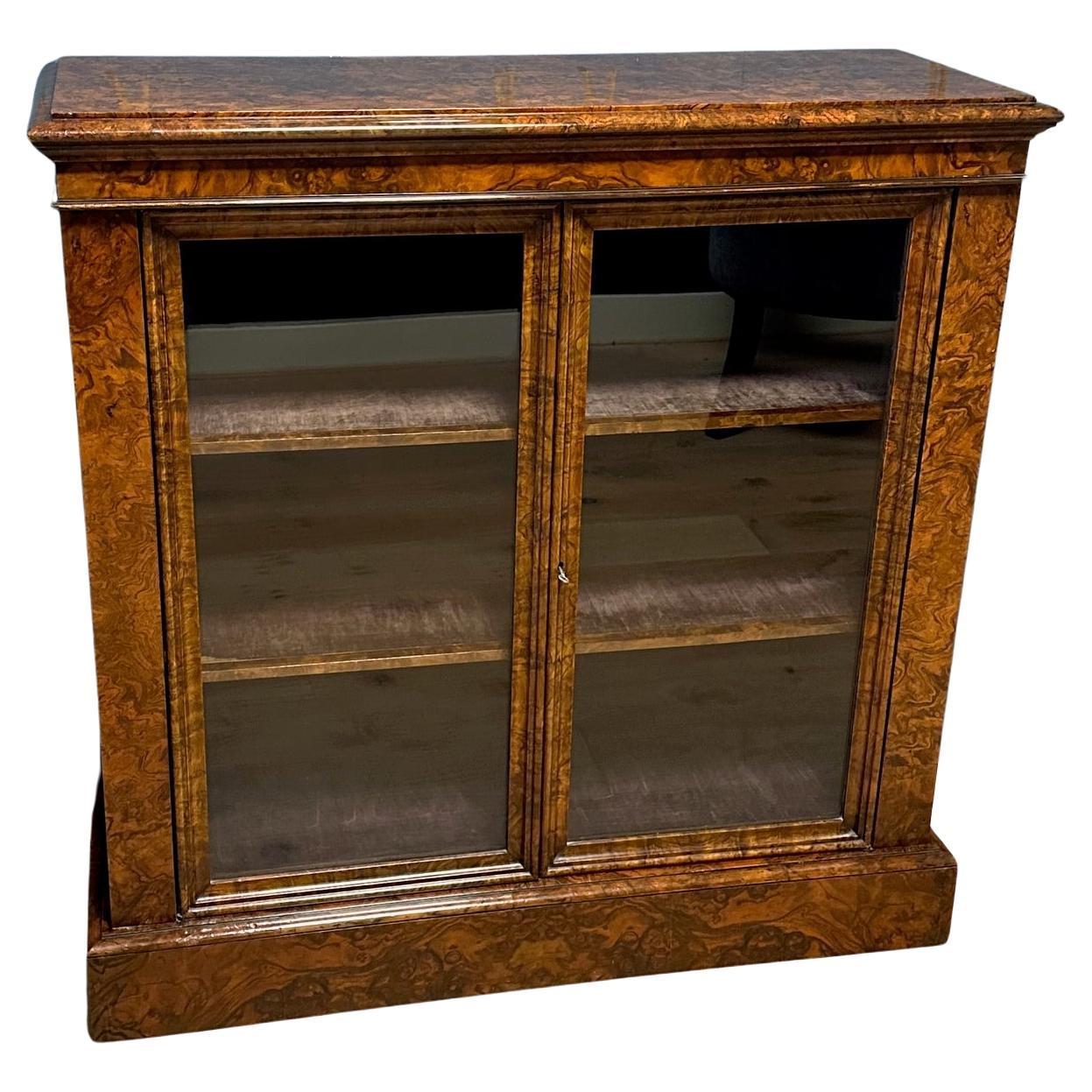 Piccola libreria antica