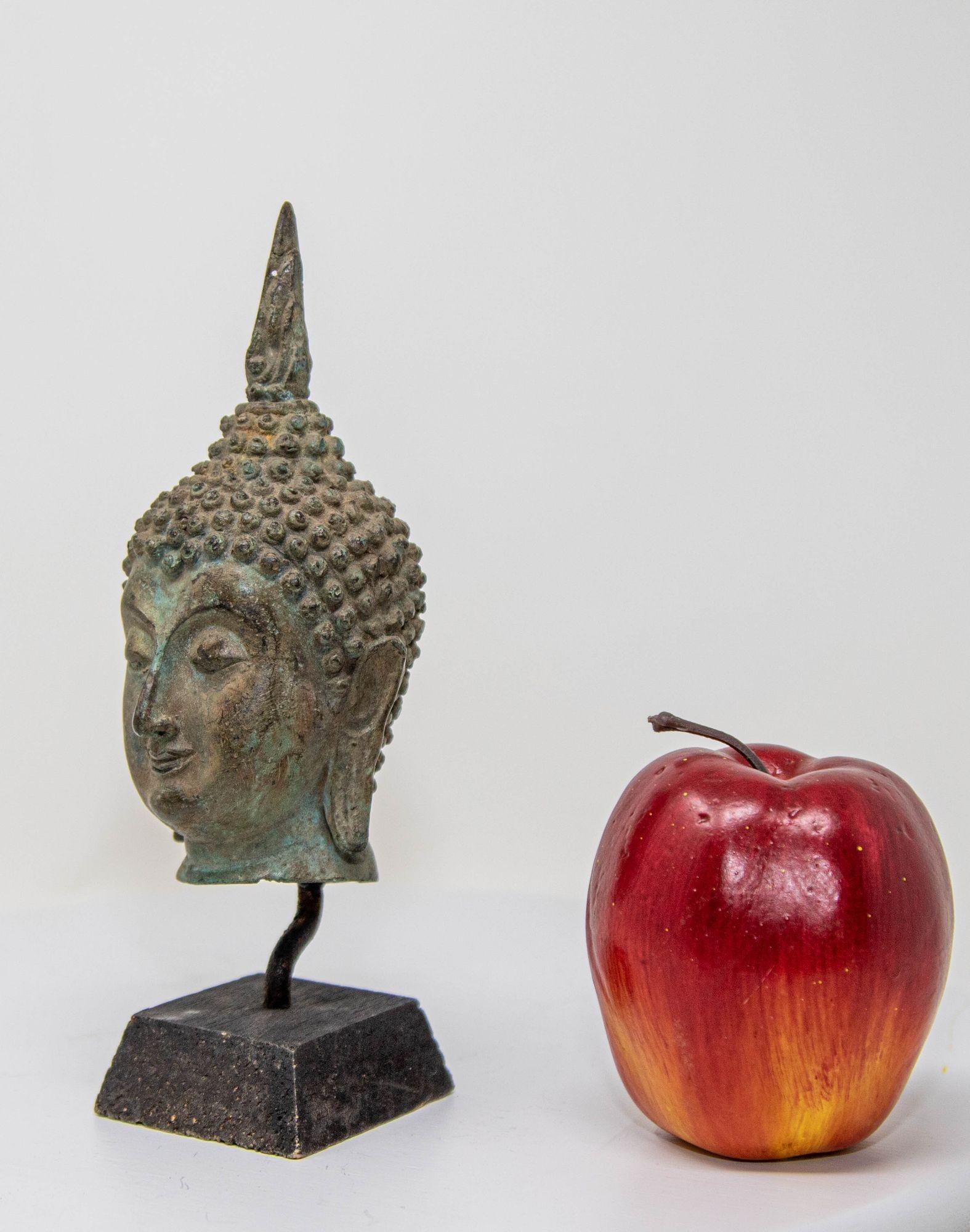 Small Antique Bronze Buddha Head Sculpture with Verdigris on Stand For Sale 3