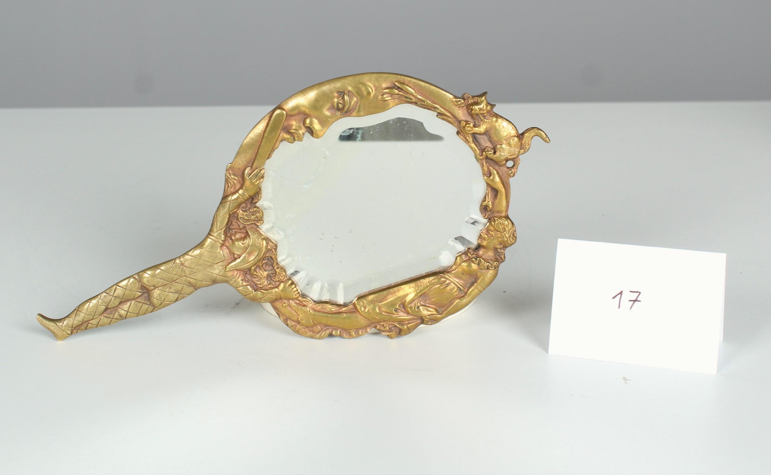 Kleiner antiker Bronzespiegel, Frankreich, Jugendstil, Handspiegel (Facettiert) im Angebot