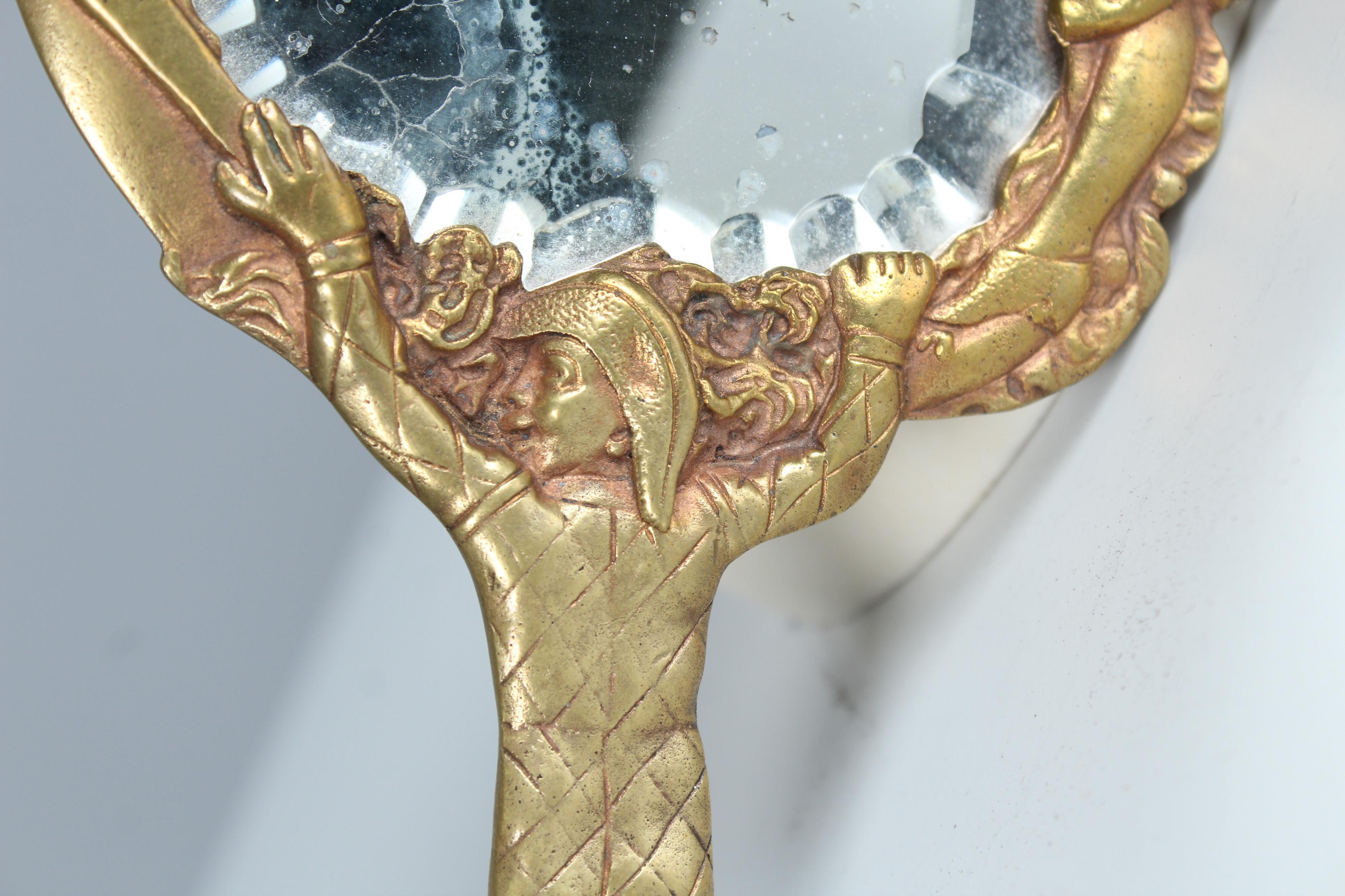 20ième siècle Petit miroir ancien en bronze, France, Art nouveau, miroir à main en vente