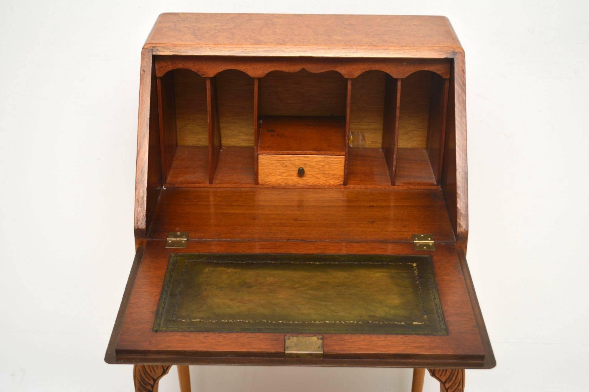 Small Antique Burr Maple Writing Bureau In Excellent Condition In London, GB