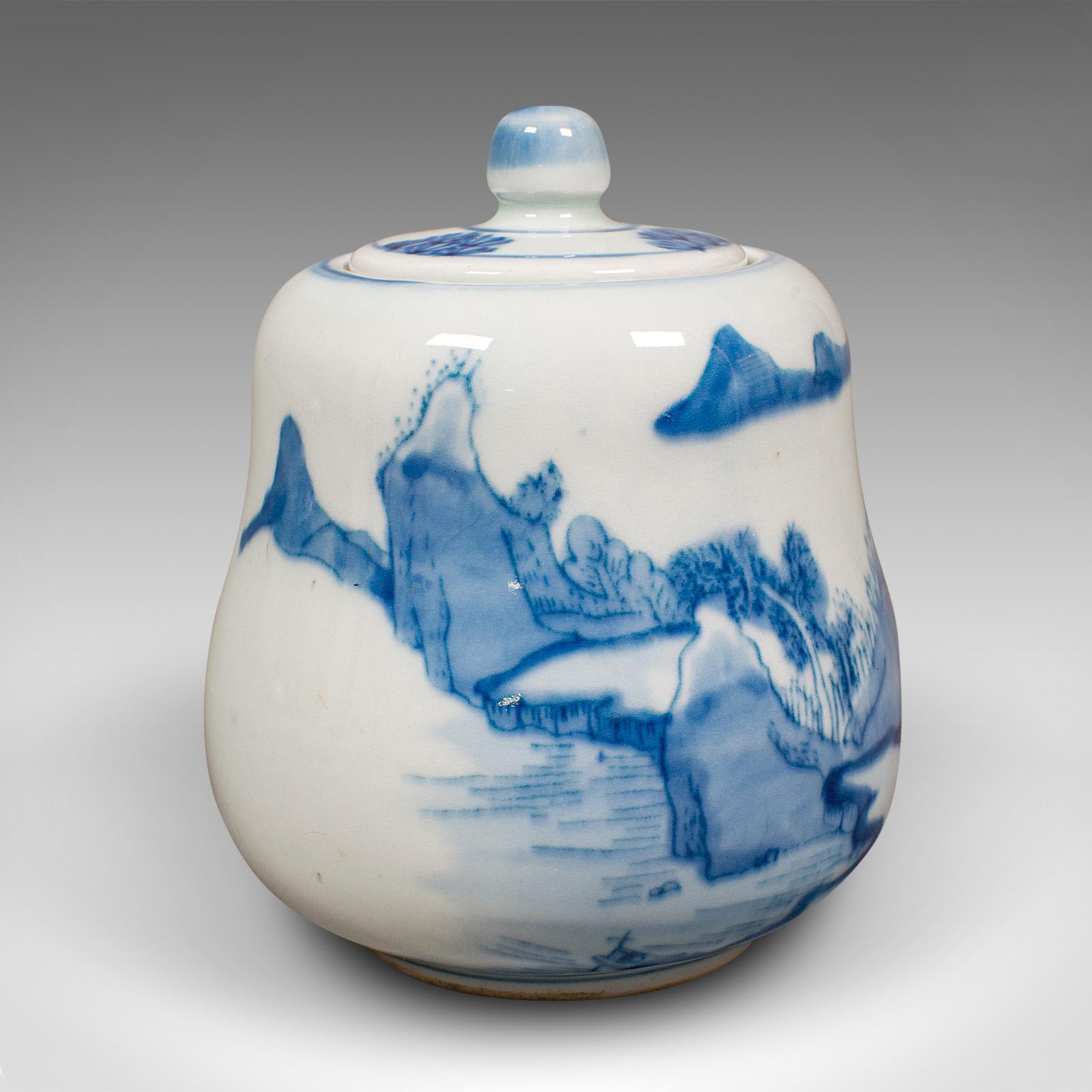 20ième siècle Petit pot à chaire ancien, oriental, boîte à thé en céramique, boîte de conserve, victorien, 1900 en vente