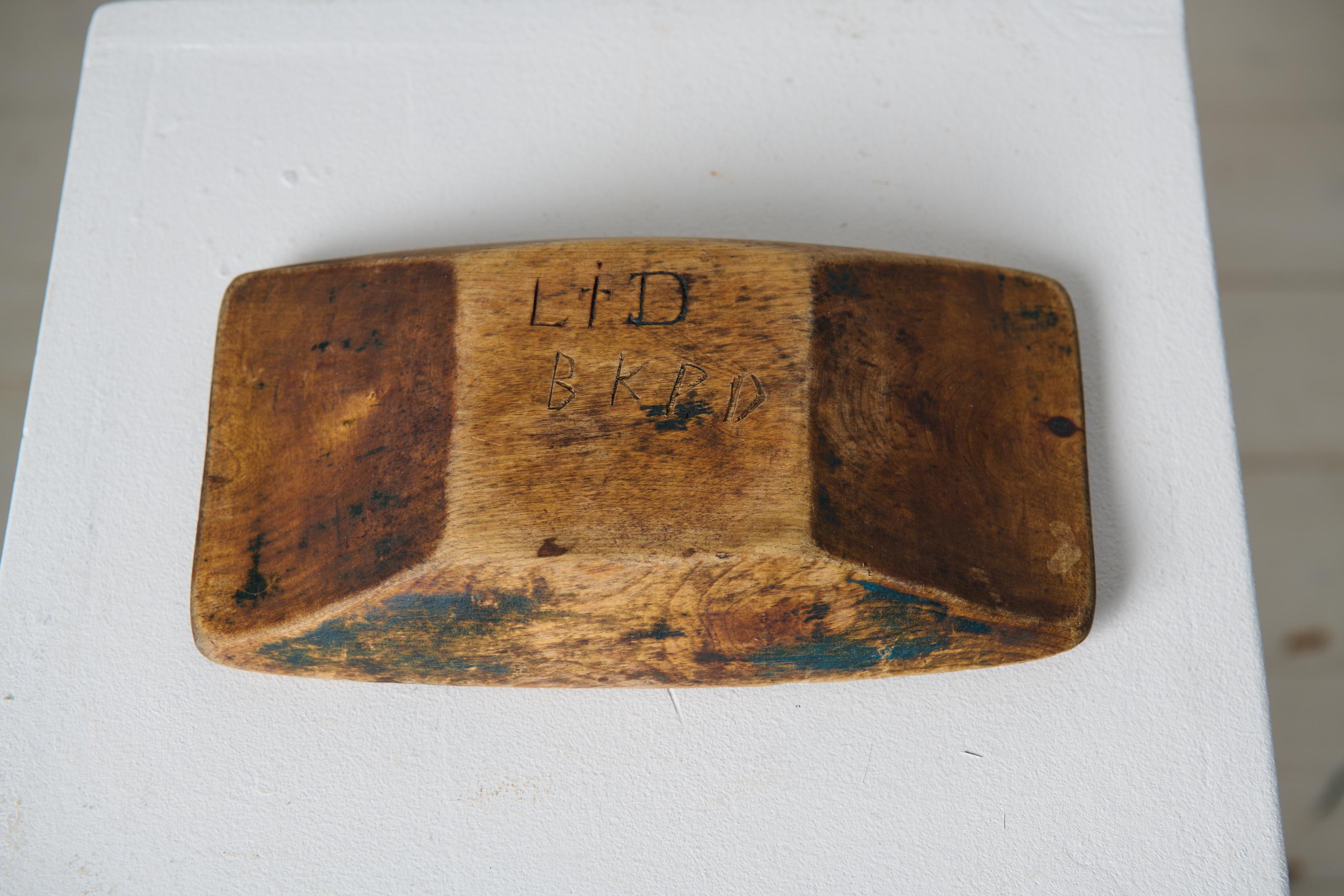 19th Century Small Antique Charming, Very Unusual Swedish Folk Art Wooden Trough For Sale