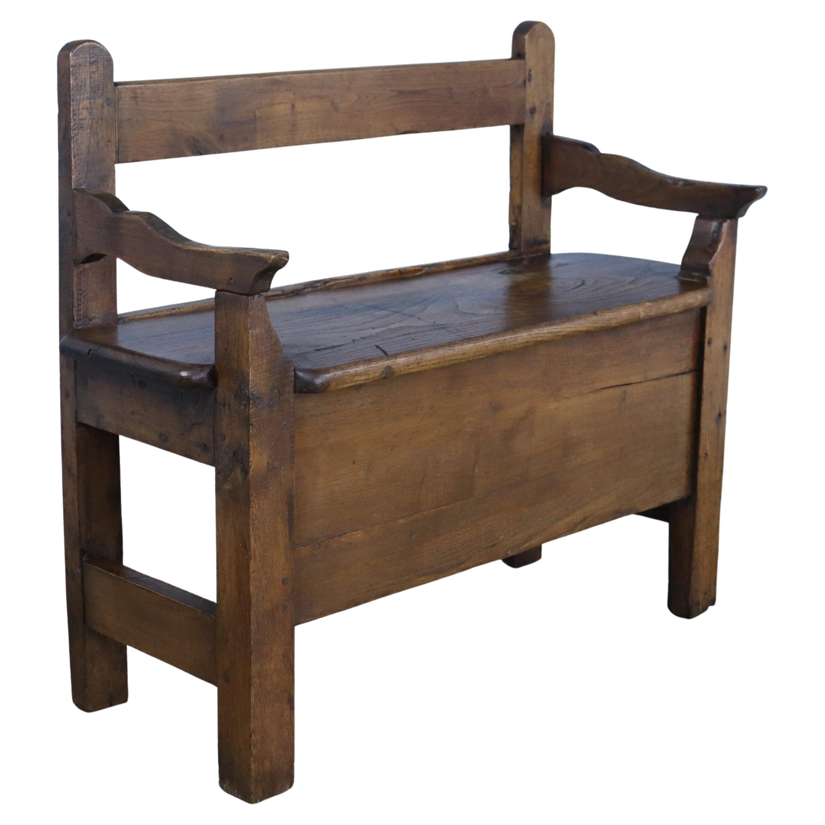 Small Antique Chestnut Seat For Sale