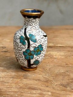 Small Chinese Cloisonné Enamel Bud Vase – White Ground w/ Red Blossom Motif