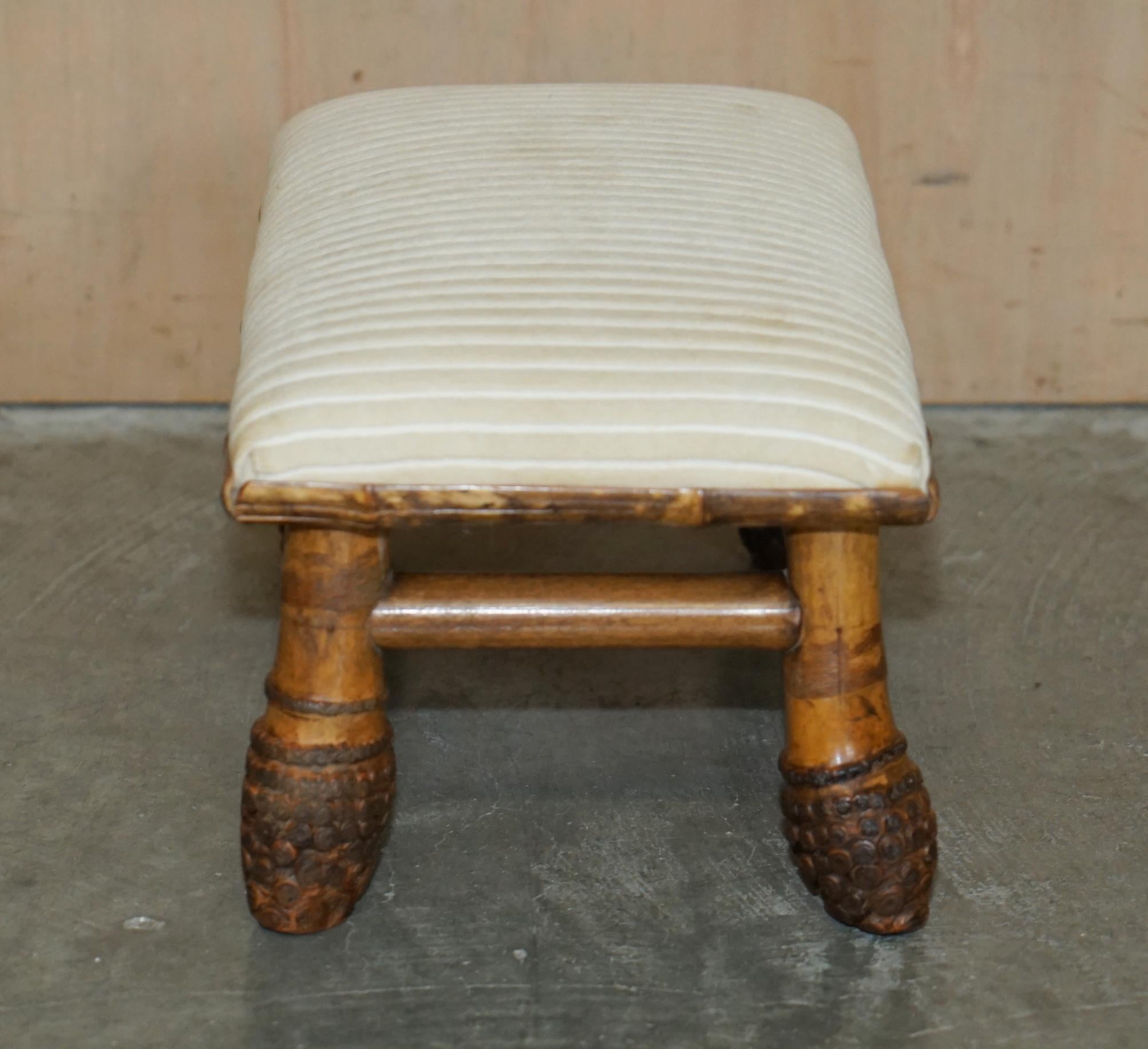 SMALL ANTiQUE CIRCA 1880 AESTHETIC MOVEMENT BAMBOO CARVED CHINESE FOOTSTOOL For Sale 11