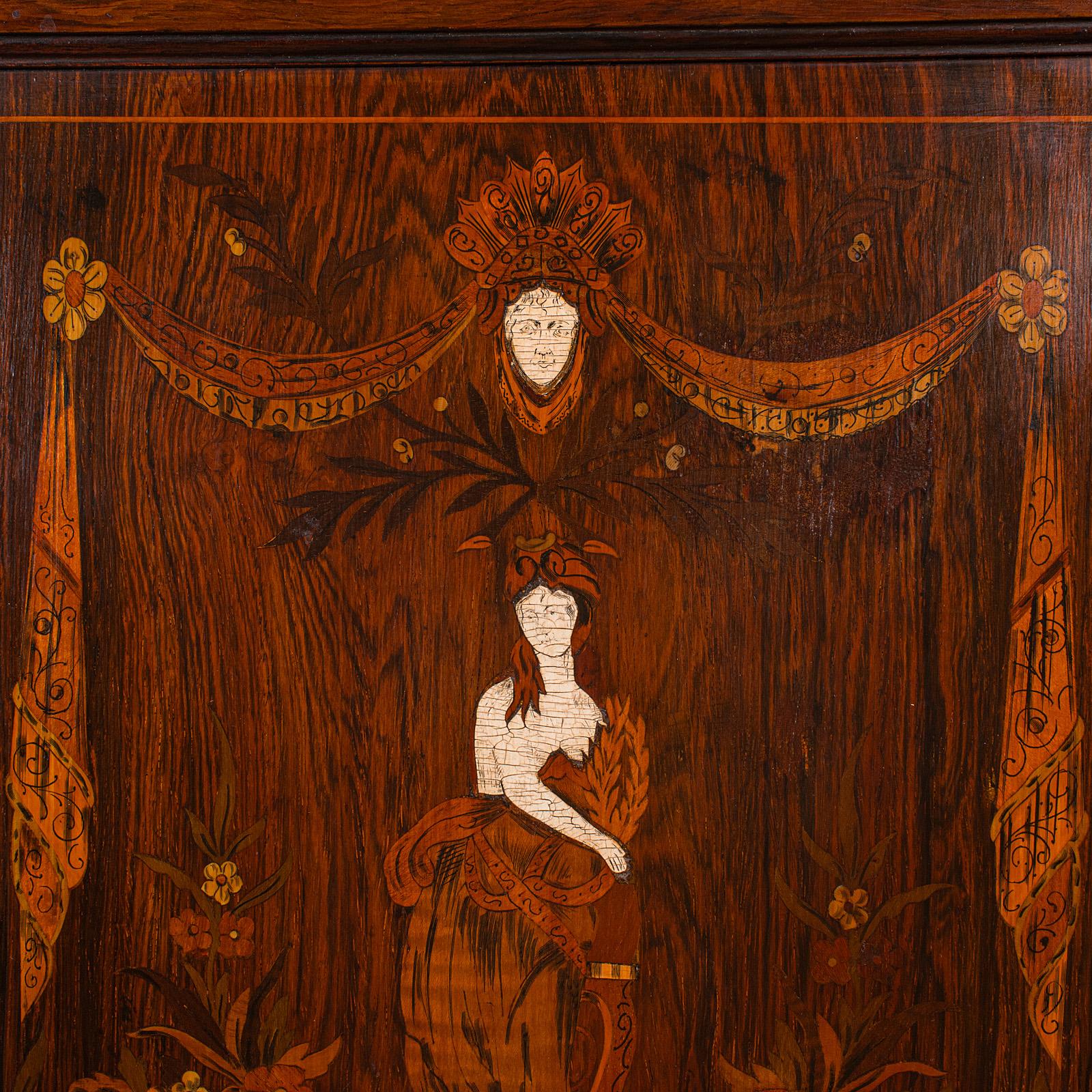 Small Antique Corner Cabinet, English, Georgian Revival, Cupboard, Edwardian In condizioni buone in vendita a Hele, Devon, GB