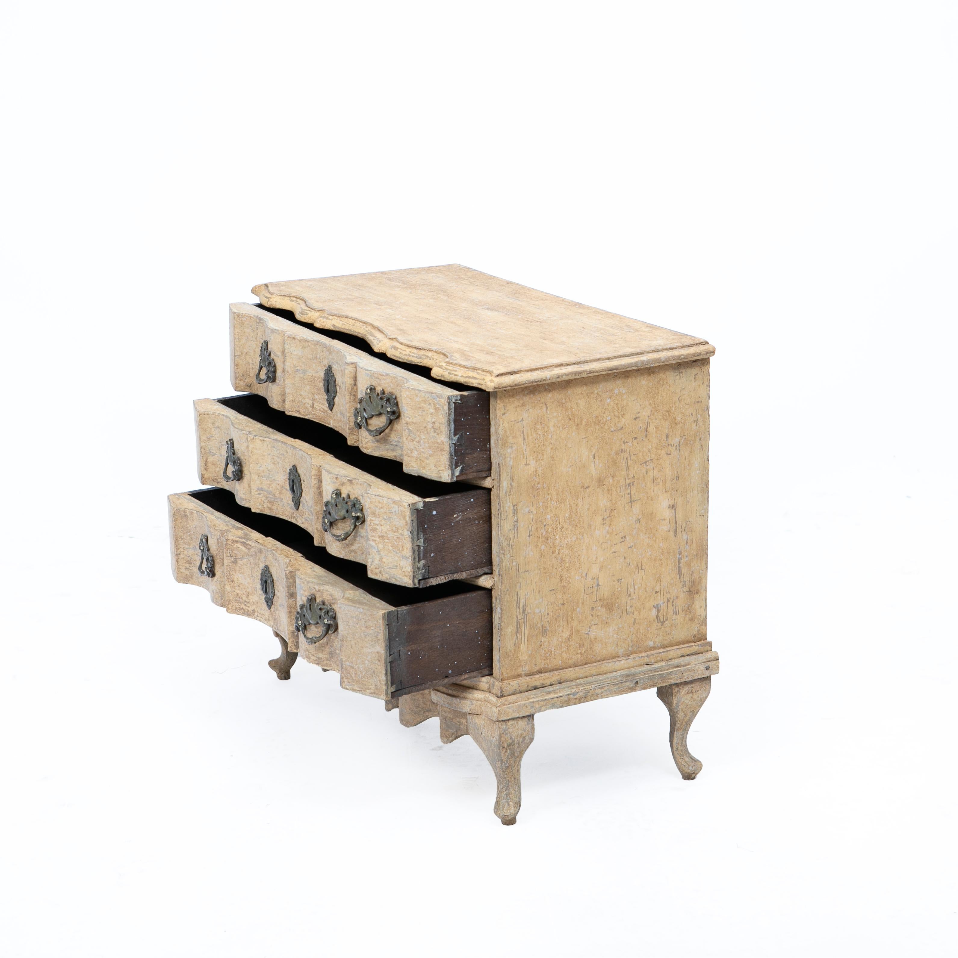 Hand-Painted Small Antique Danish 18th Century Rococo Chest of Drawers For Sale