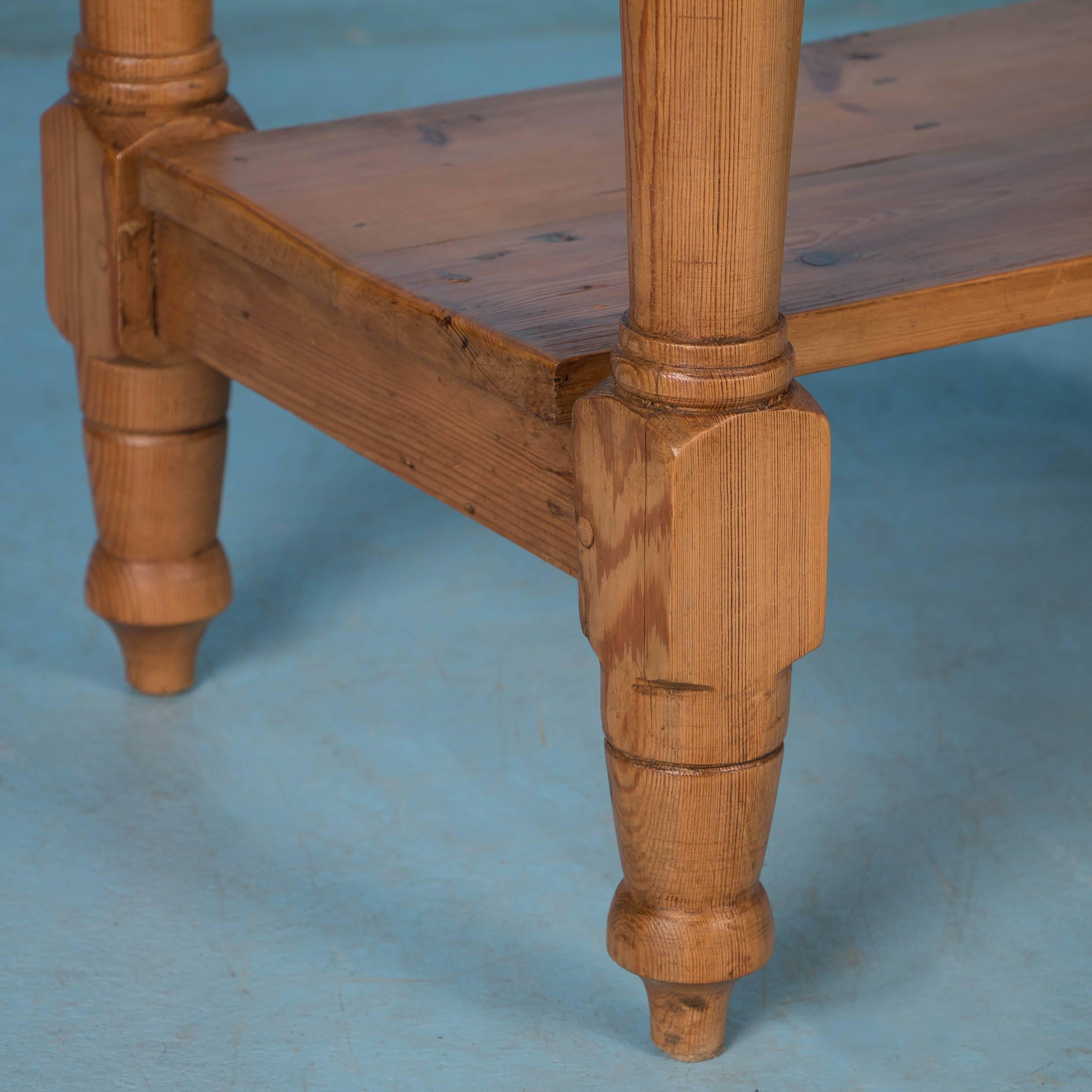 Small Antique Danish Pine Side Table In Good Condition In Round Top, TX