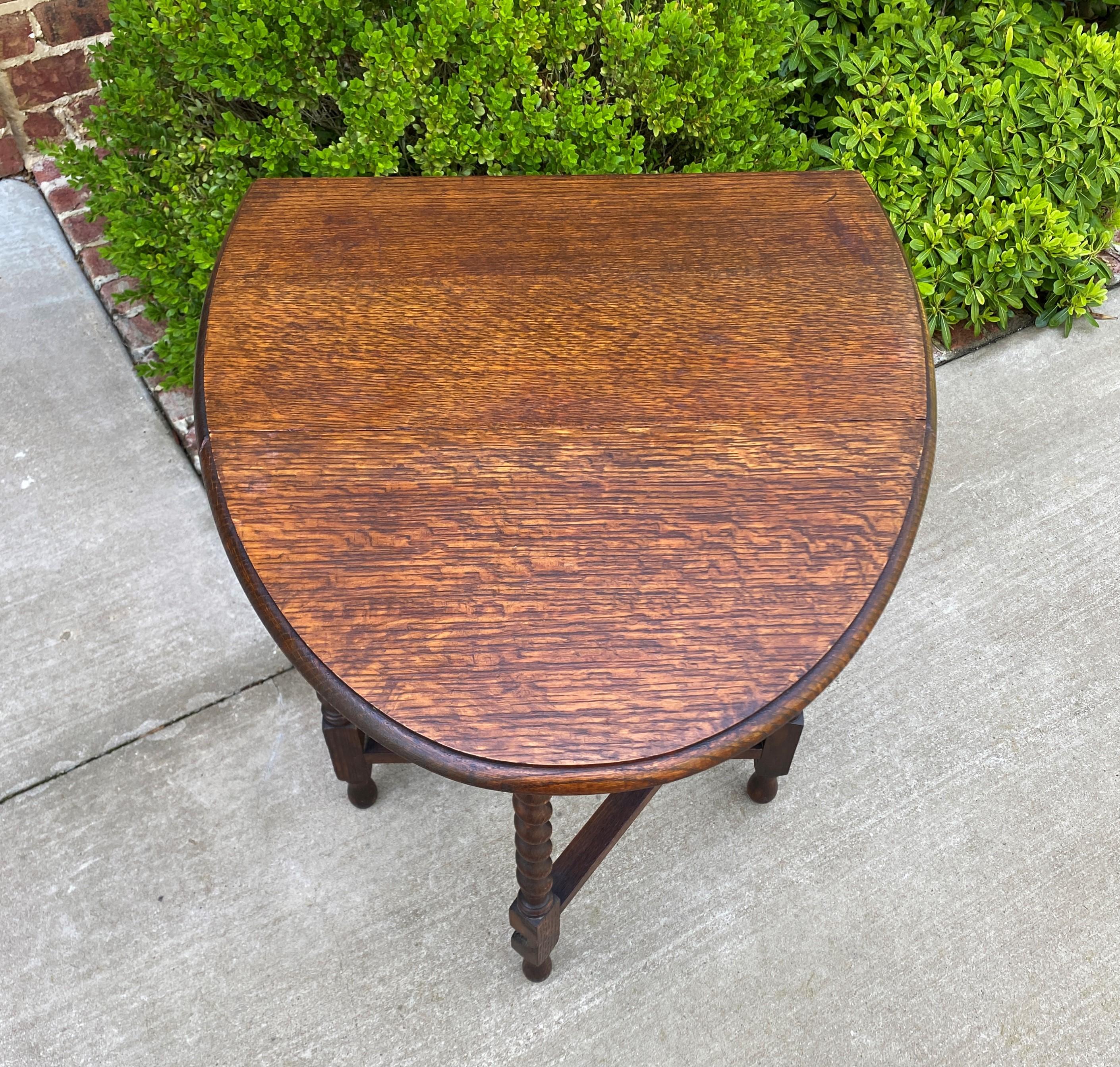 Small Antique English Oak Drop Leaf Gateleg Barley Twist Sofa Table Nightstand  3