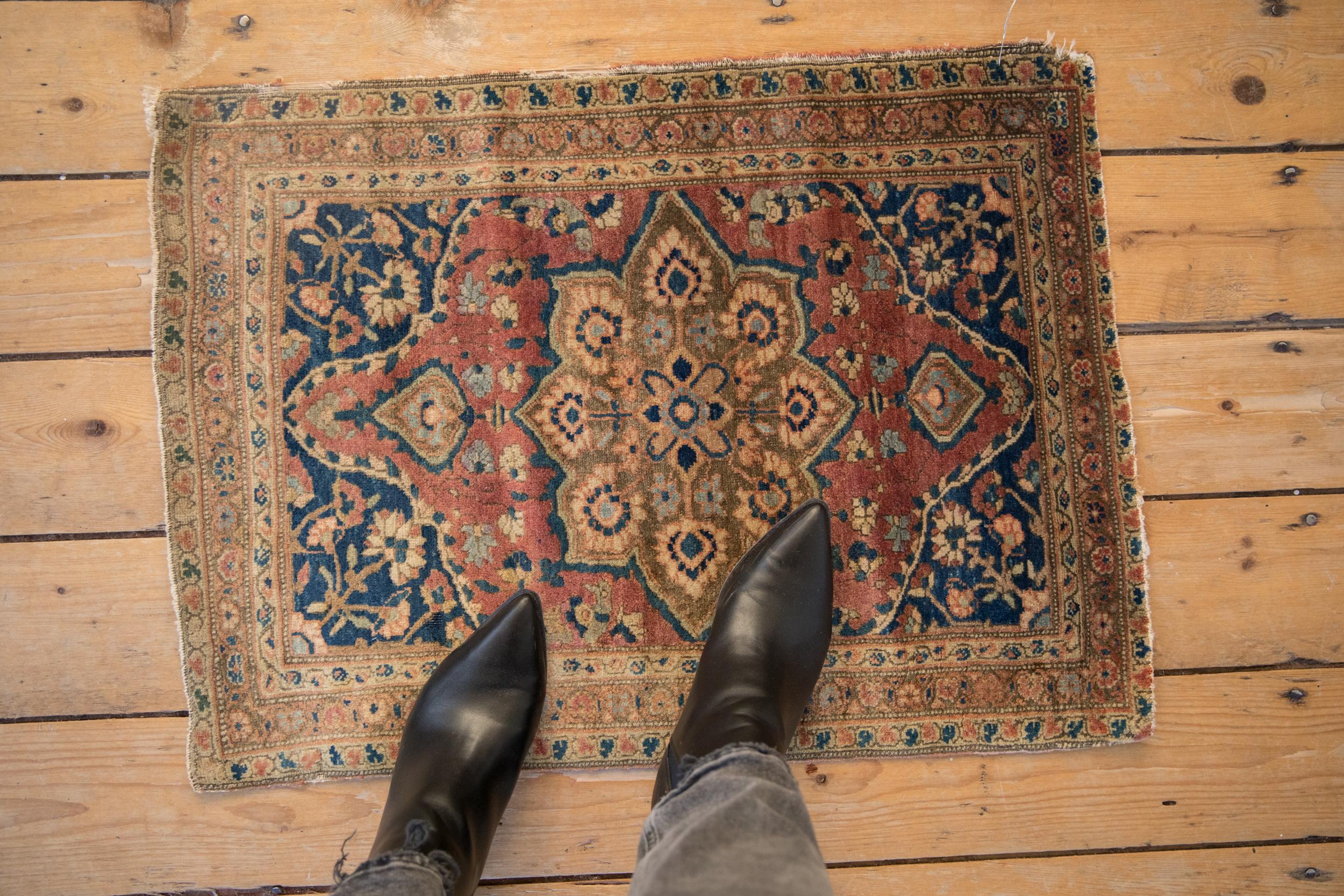 Diminutive Farahan Sarouk small collector piece - very rare and hard to find antique Farahan Sarouk mat. Of excellent quality in weave and wool. Super soft to the touch and look: Utterly breathtaking in person. These smaller pieces were meant to be