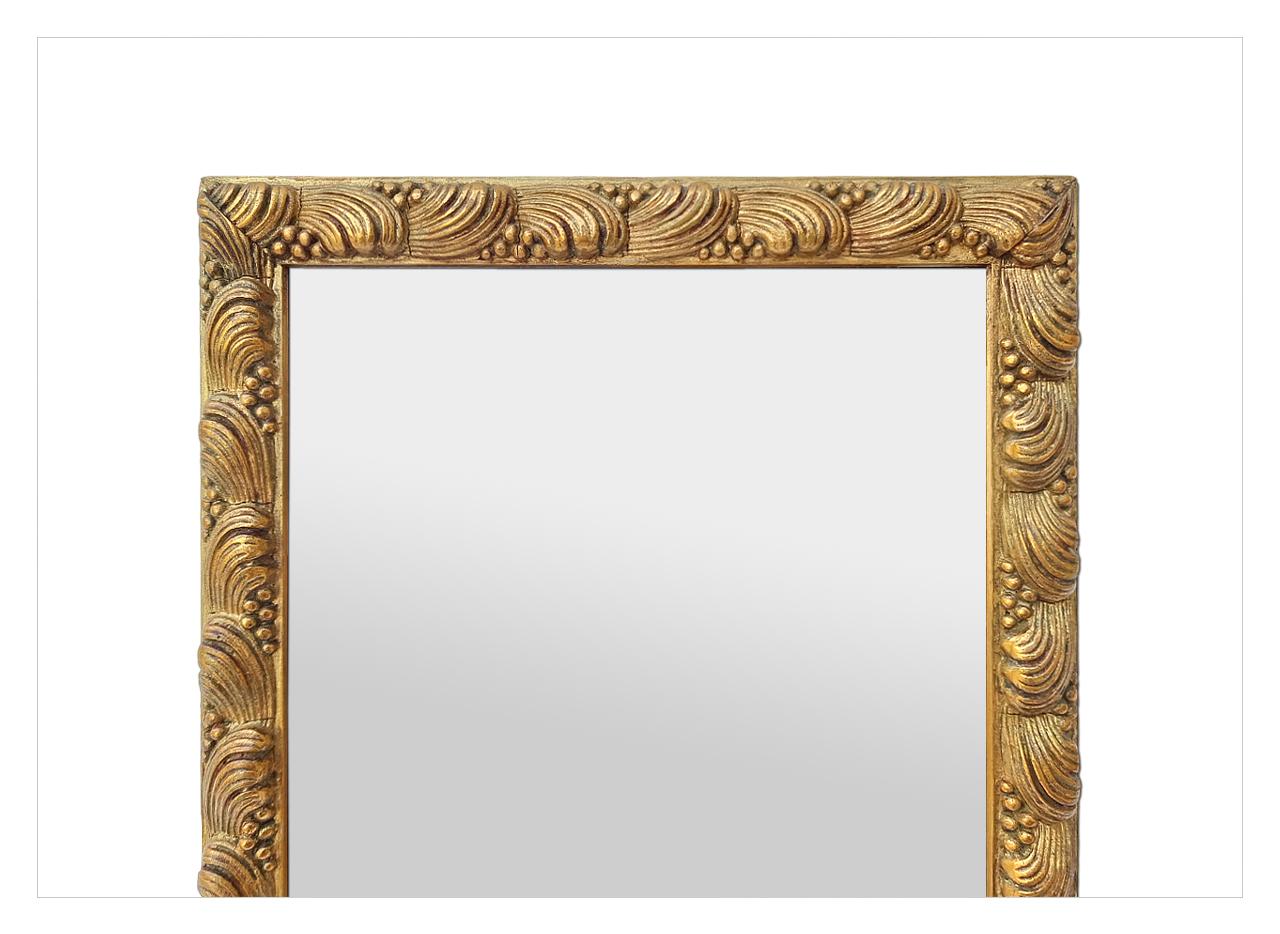 Small Antique French Giltwood Mirror Shell Decoration, circa 1900 In Good Condition For Sale In Paris, FR