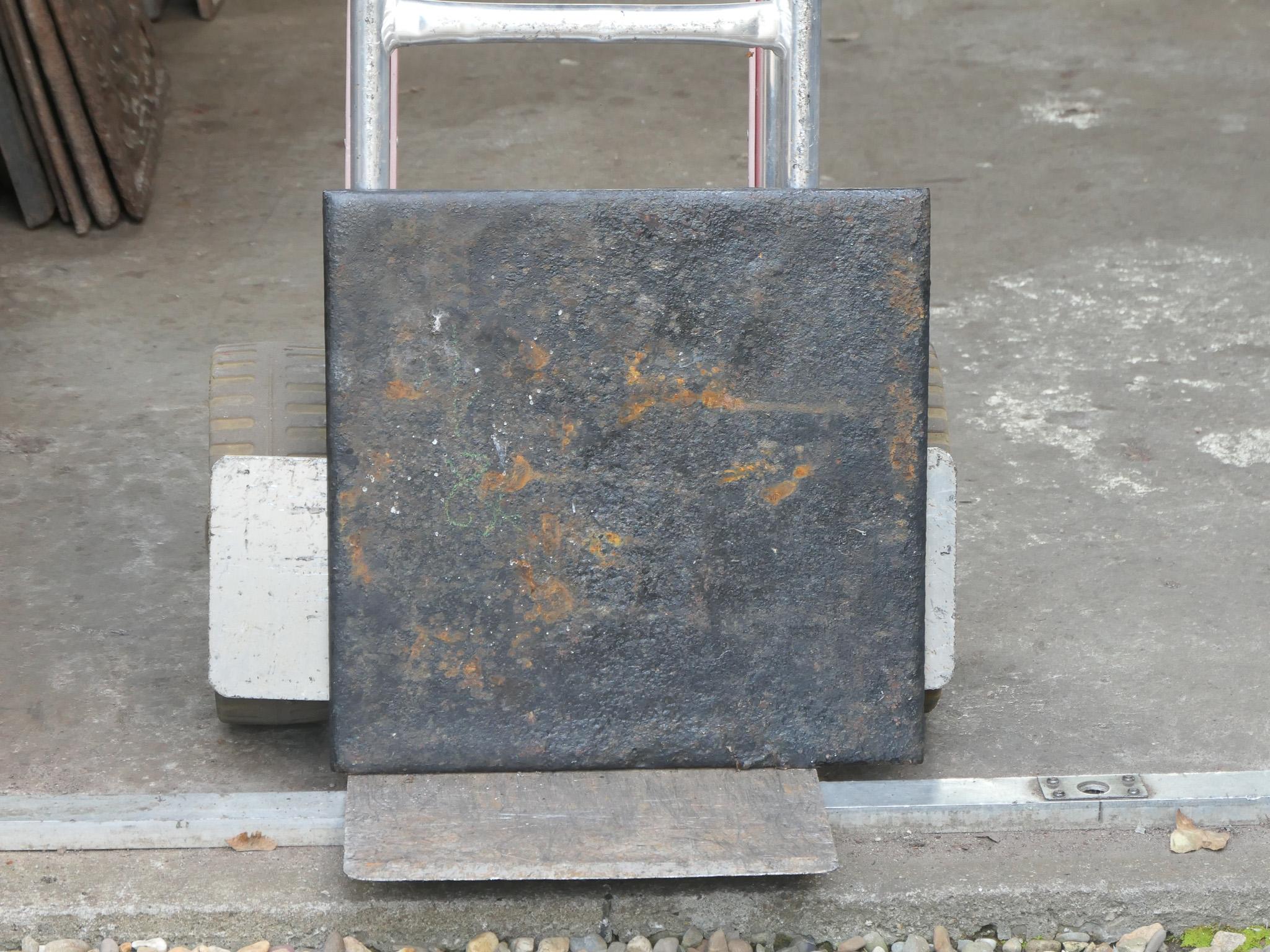 Small Antique French 'Hercules and Heaven' Fireback / Backsplash 4