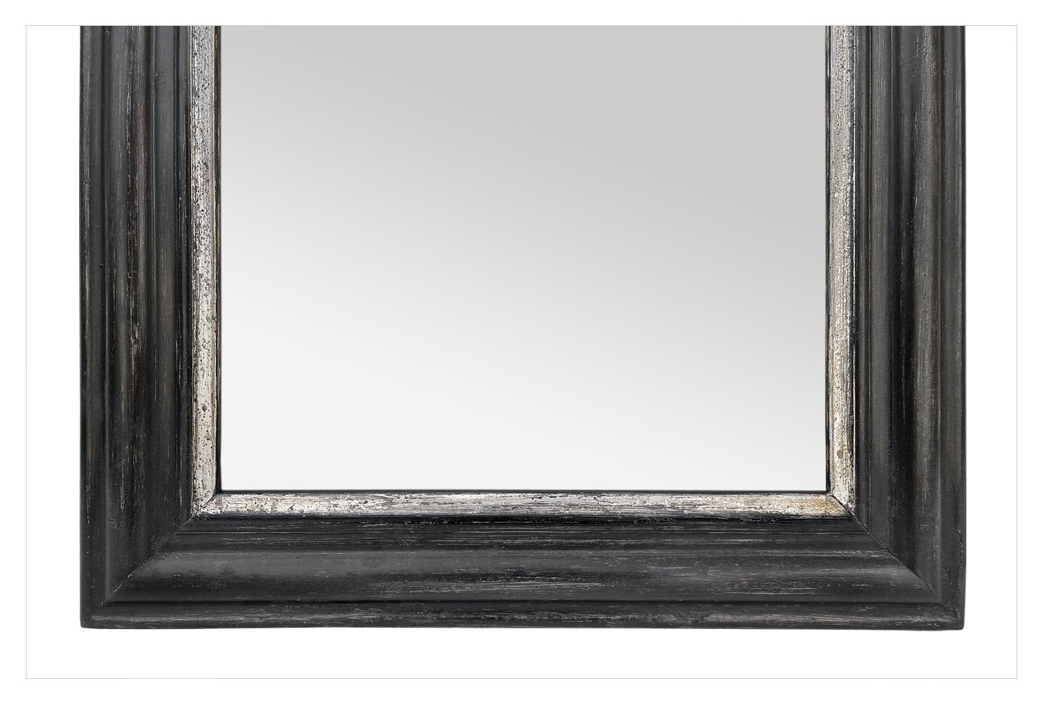 Small Antique French Louis-Philippe Mirror, Black & Silvered, circa 1890 In Good Condition In Paris, FR