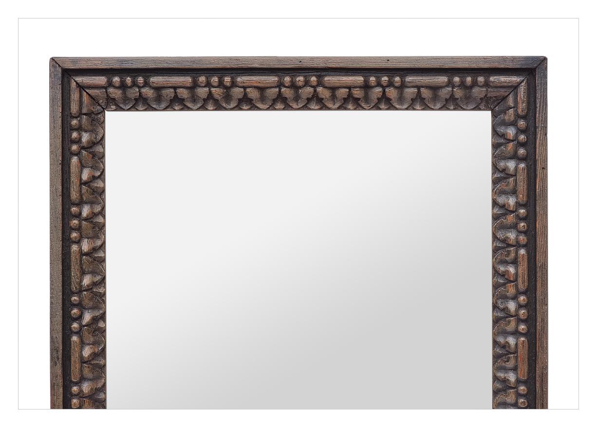 Napoléon III Petit Antique Mirror français en bois noirci sculpté, circa 1870 en vente