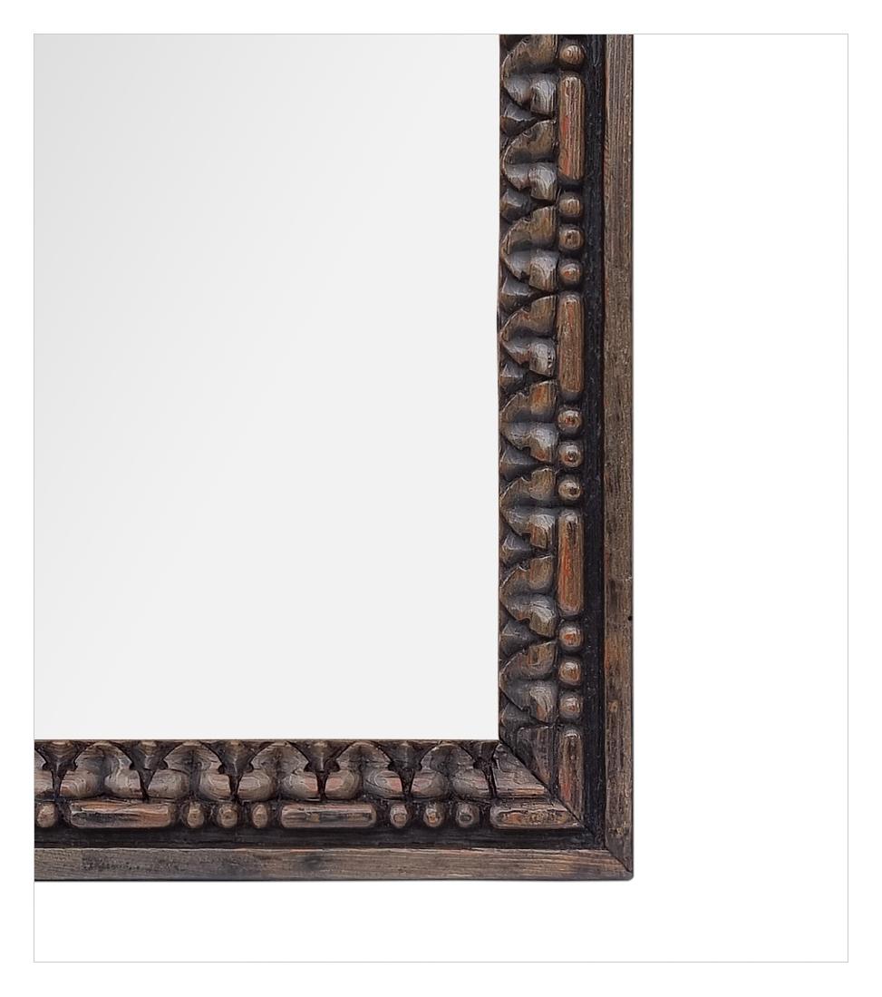 Fin du XIXe siècle Petit Antique Mirror français en bois noirci sculpté, circa 1870 en vente