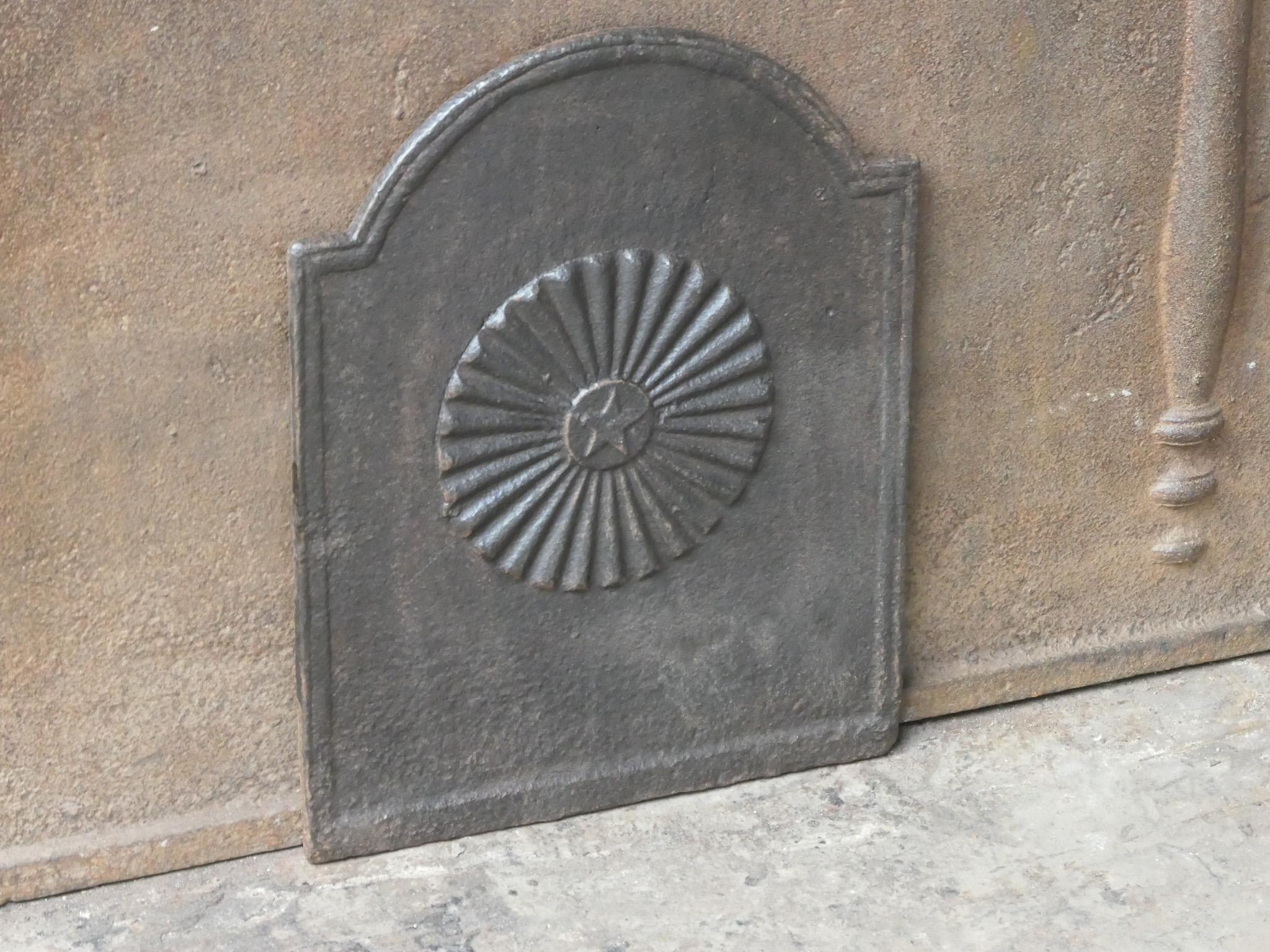 Piccolo Antique French Napoleon III Fireback / Backsplash, XIX sec. In condizioni buone a Soest, NL