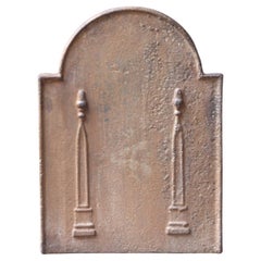 Kleine antike französische neoklassische 'Säulen der Freiheit' Kaminrückwand / Aufkantung