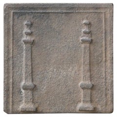 Pequeña chimenea francesa antigua "Pilares de la Libertad", S. XVIII-XIX