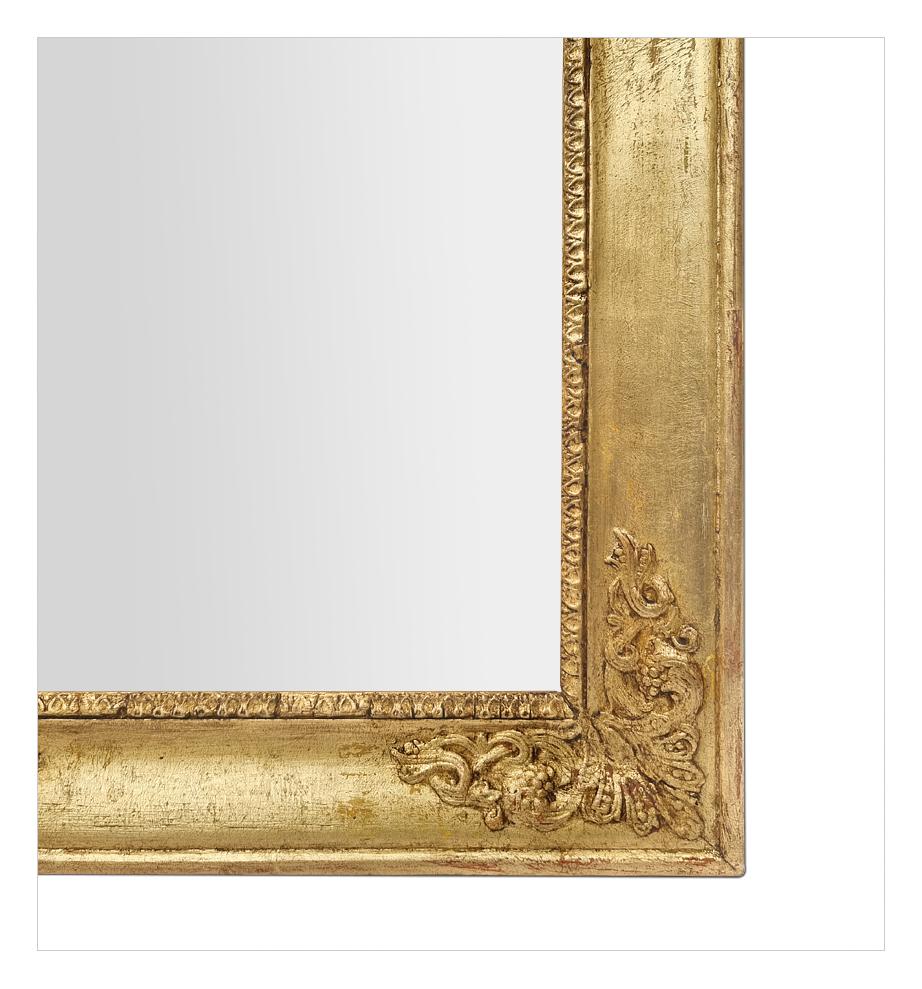 Small Antique French “Restauration” Style Giltwood Wall Mirror, circa 1890 For Sale 1