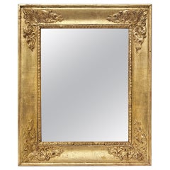 Piccolo specchio da parete in legno dorato in stile "Restauration" francese, circa 1890
